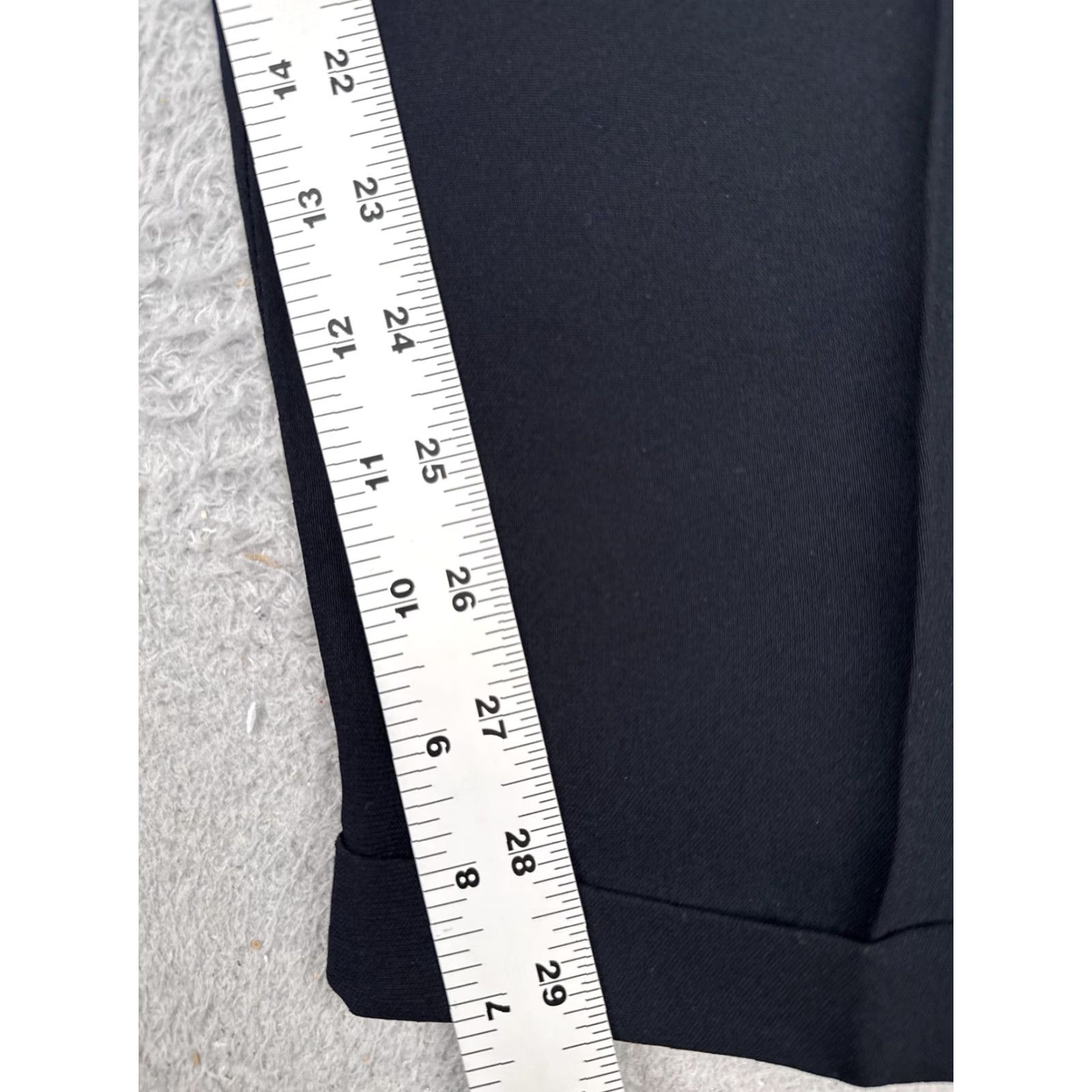 Vintage VINTAGE Rena Rowan for Saville Dress Pants Womens 10 Black Pleated Cuffed Poly Dress Pants Size 32" / US 10 / IT 46 - 7 Thumbnail