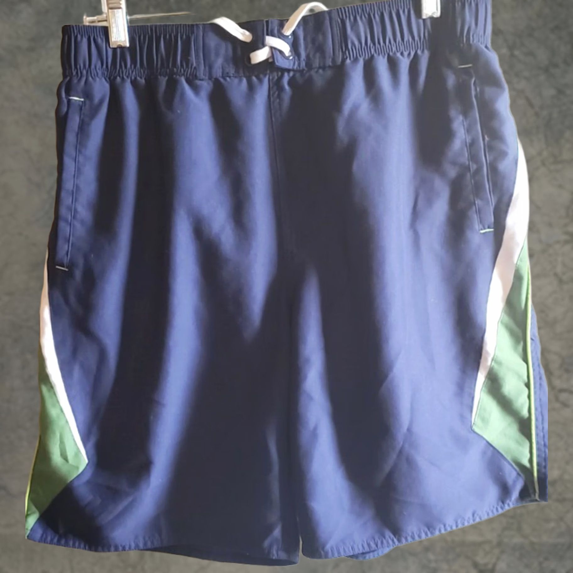 Bass Pro Shops Bass Pro Shops Men's Blue Swim Trunks Board Shorts Size Medium 32" Waist 9" Lth. Size US 31 - 1 Thumbnail