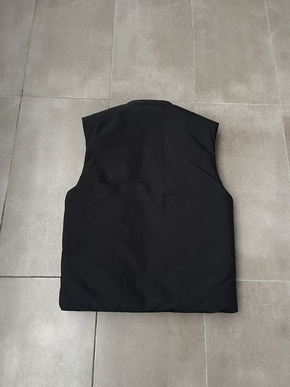 Han Kjobenhavn !DS! FW22 Han Kjobenhavn Black Padded Vest Size US XL / EU 56 / 4 - 16 Thumbnail