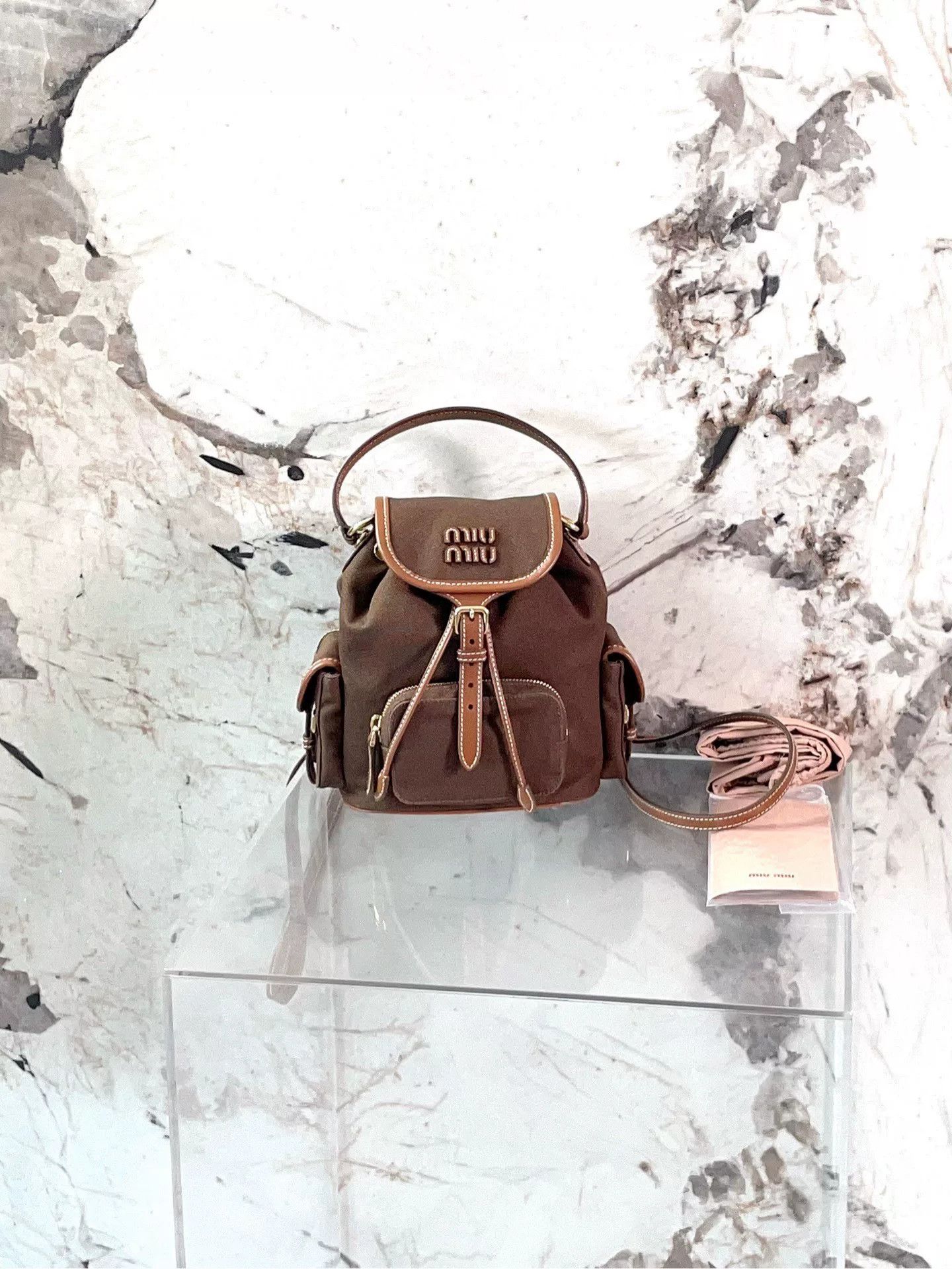 Miu Miu Pre-loved Bag Very good condition Size ONE SIZE - 1 Thumbnail