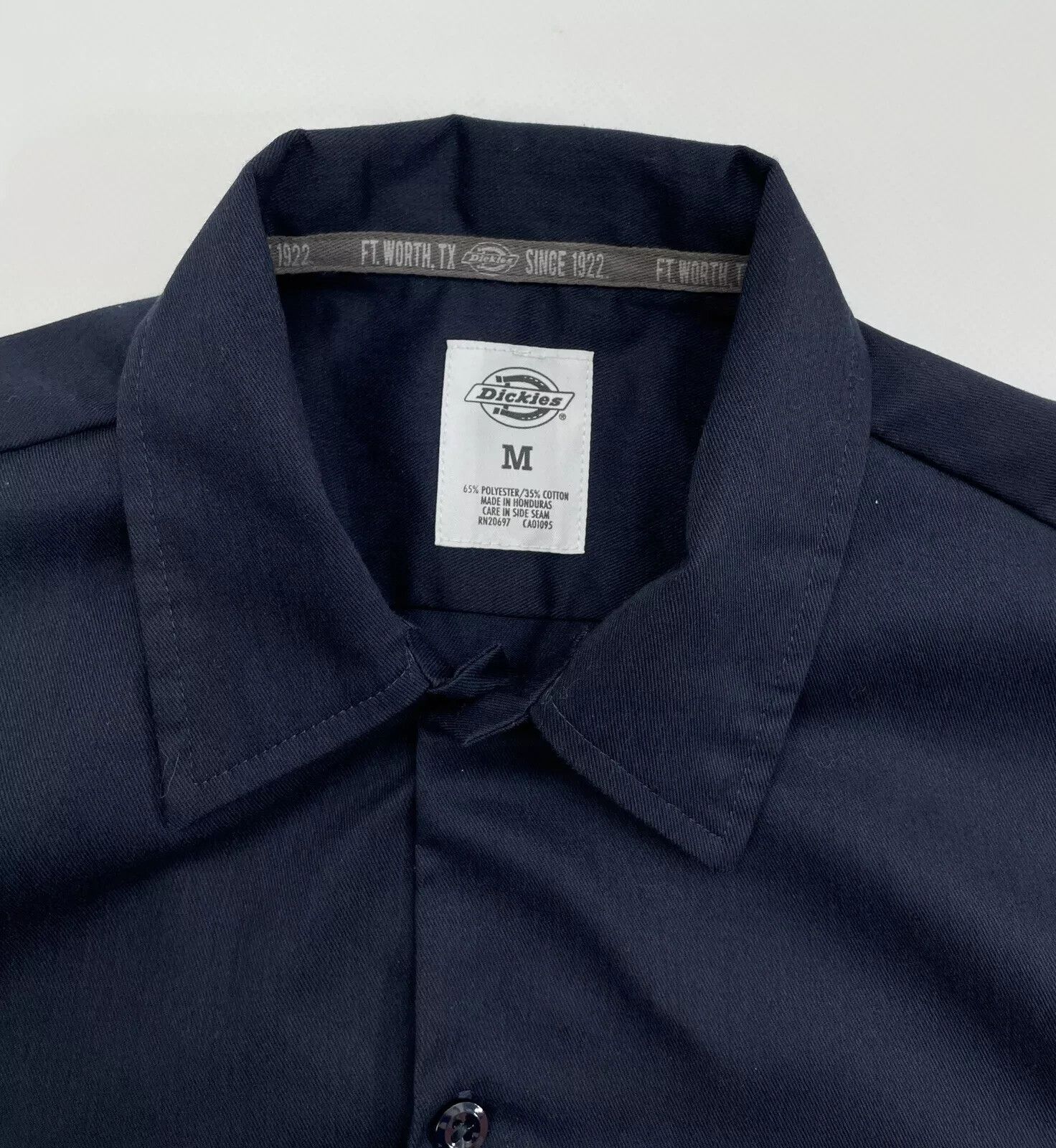 Dickies DICKIES SHIRT SLIM FIT WORKWEAR MENS size M Size US M / EU 48-50 / 2 - 7 Thumbnail