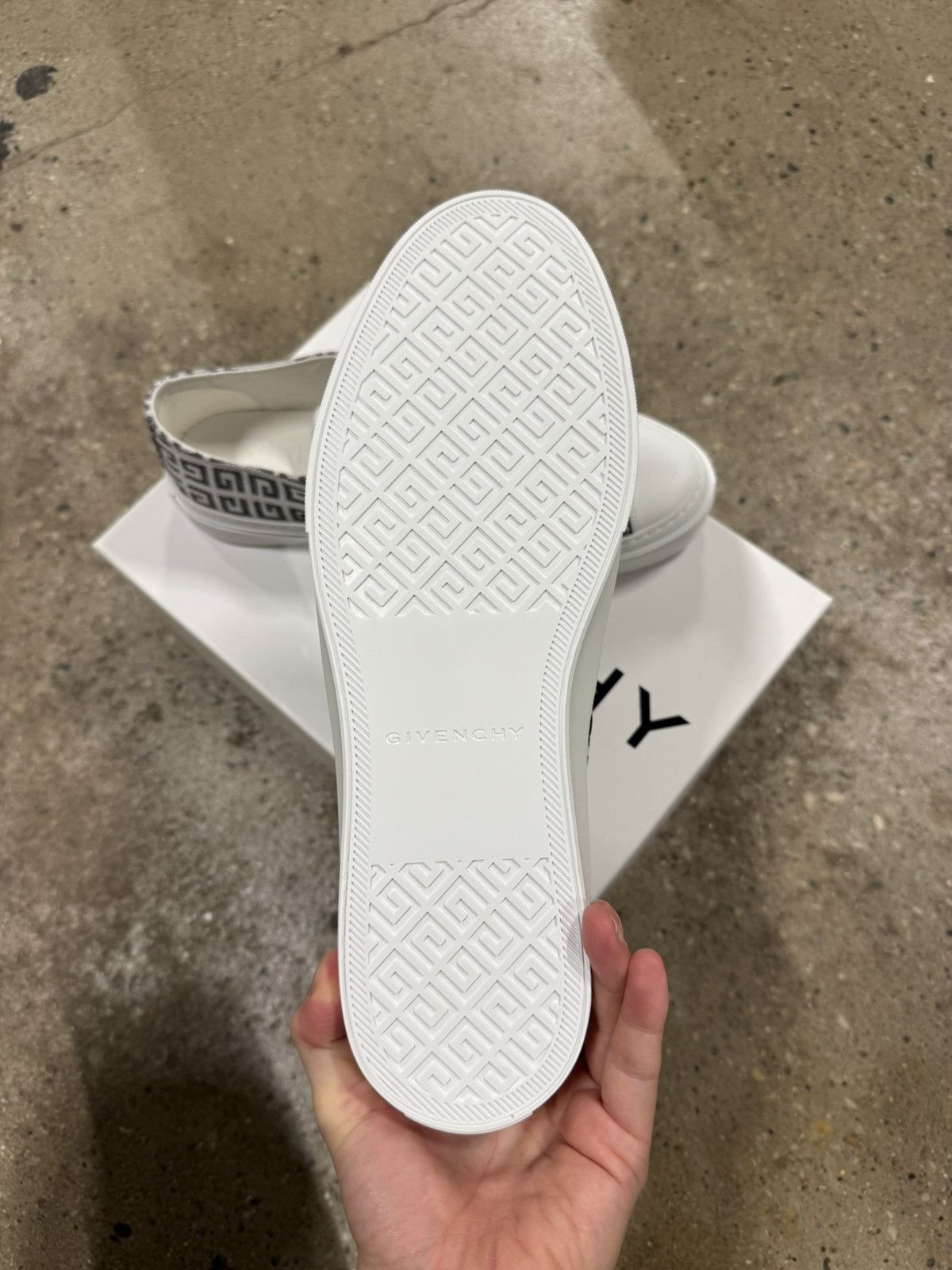 Givenchy Givenchy City Low Top Sneaker NEW 750$ Size US 12 / EU 45 - 5 Thumbnail