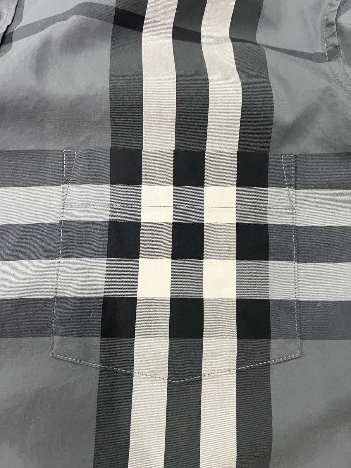 Burberry Burberry Check Pattern Shirt Size US XL / EU 56 / 4 - 8 Thumbnail