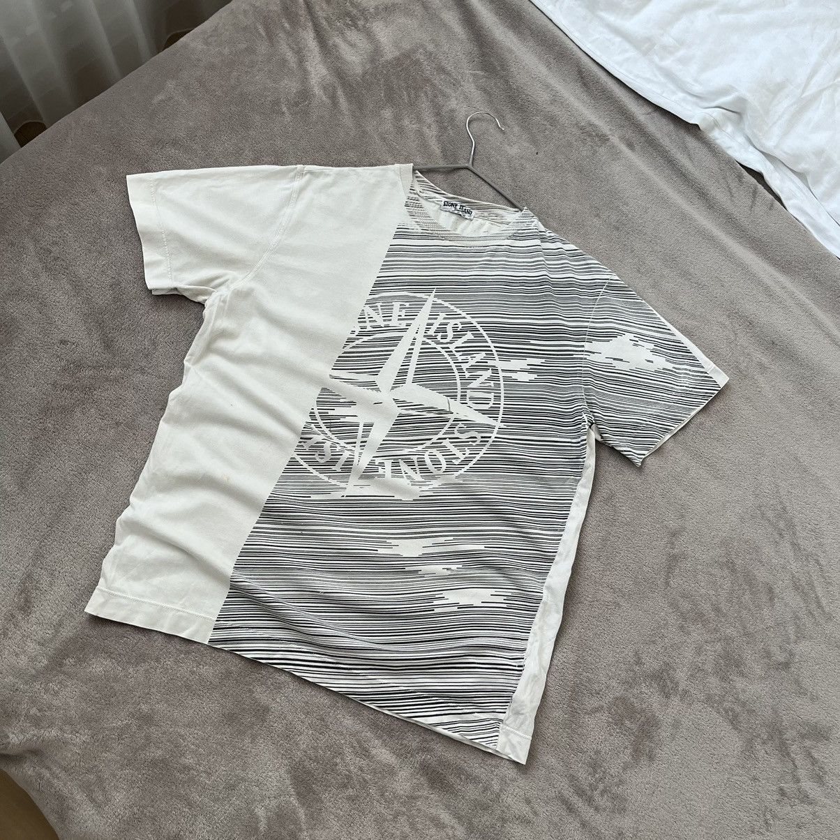Vintage Vintage Stone Island Junior 16/176 T-Shirt Size US S / EU 44-46 / 1 - 1 Thumbnail