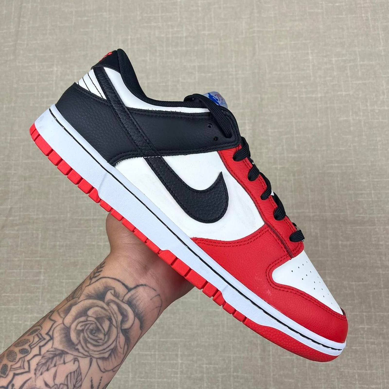 Nike Dunk Low EMB Chicago
