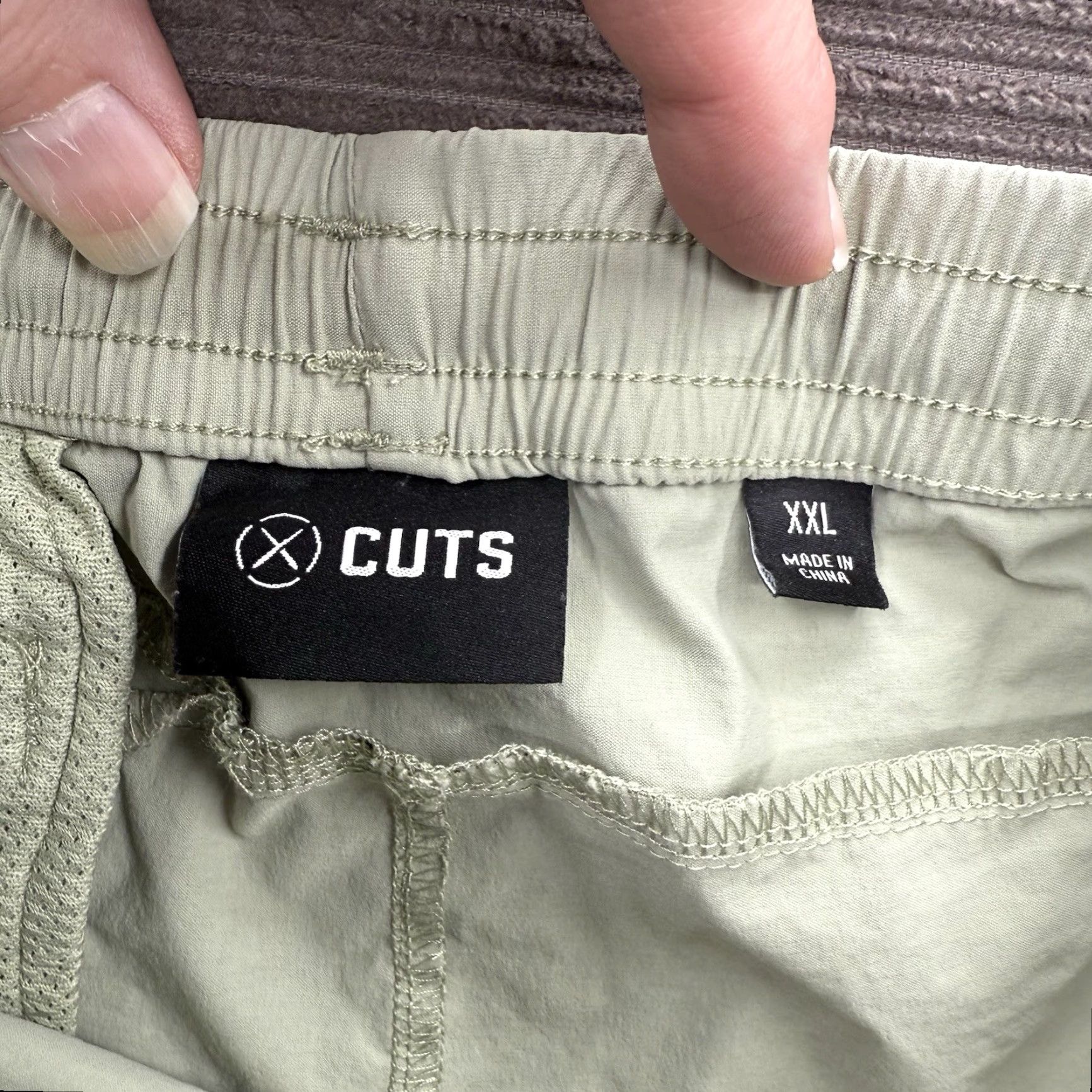 UES Clothing Cuts Clothing Shorts Men 2XL Green Nylon Crossover Performance Outdoors Athletic Shirt Convertible? Size US 39 - 3 Thumbnail