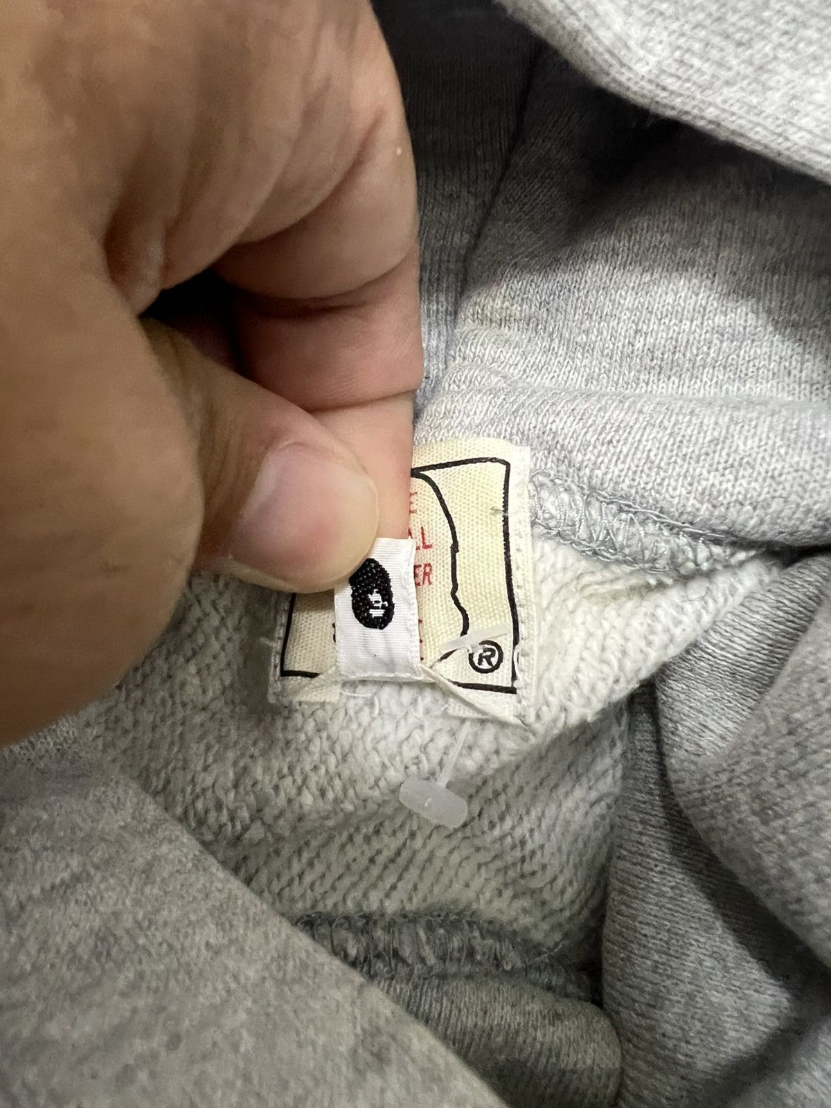 Bape Vintage Bape A Bathing Ape Hoodie Size US S / EU 44-46 / 1 - 12 Thumbnail