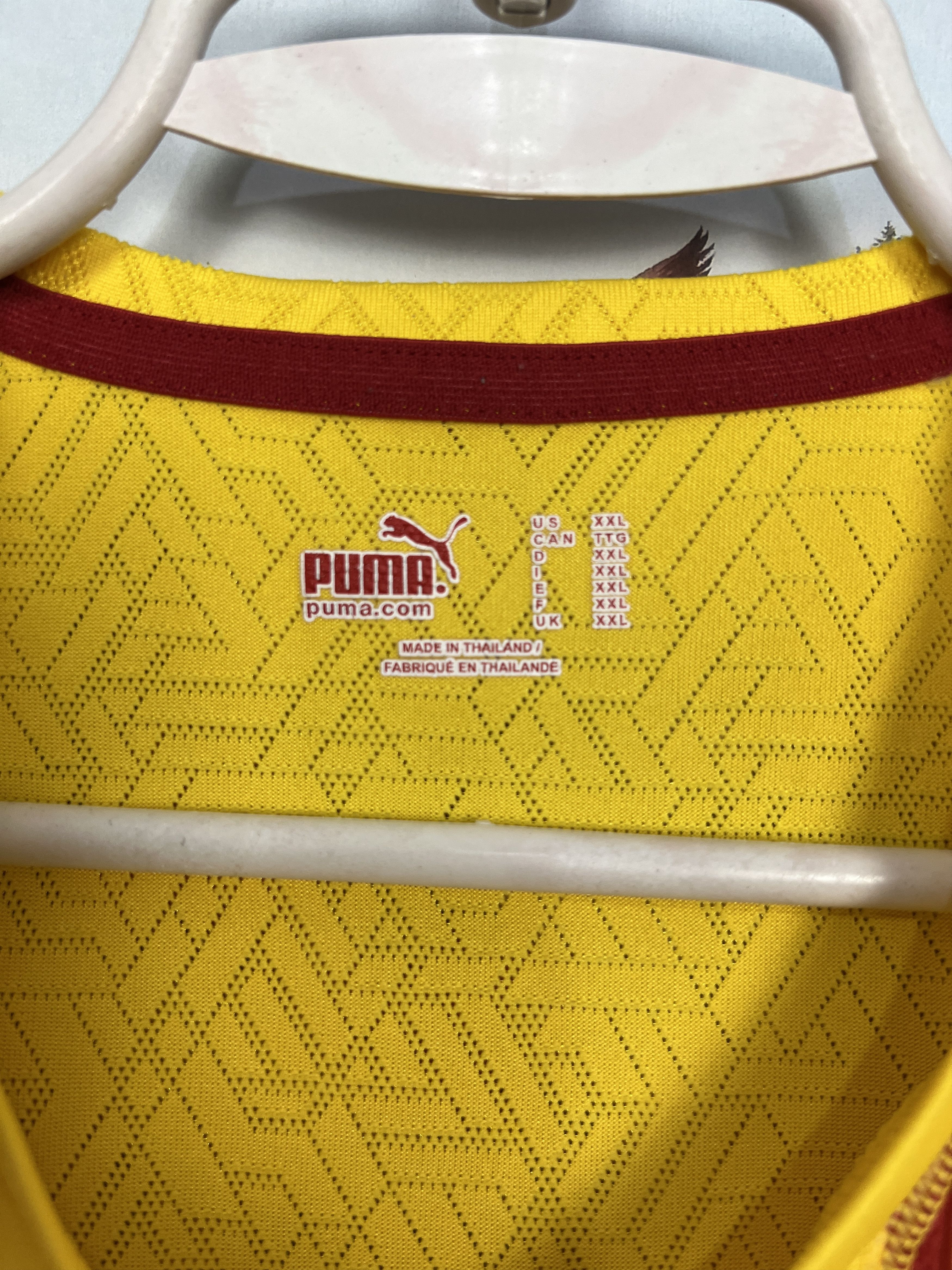 Puma Cameroon Away football shirt 2010 Soccer Puma Jersey Size US XXL / EU 58 / 5 - 8 Thumbnail