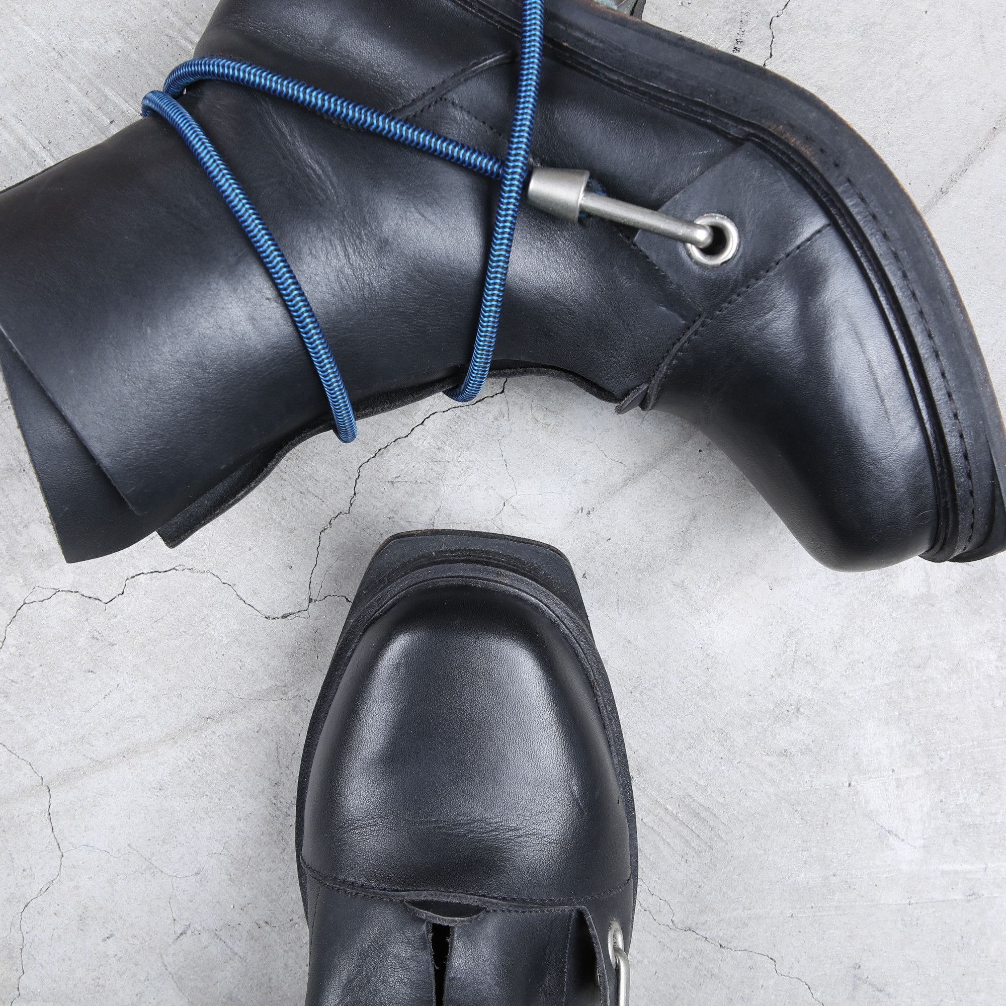 Dirk Bikkembergs Dirk Bikkembergs Black Bungee Boots 1996 Steel Cut Heel Size US 11 / EU 44 - 7 Thumbnail