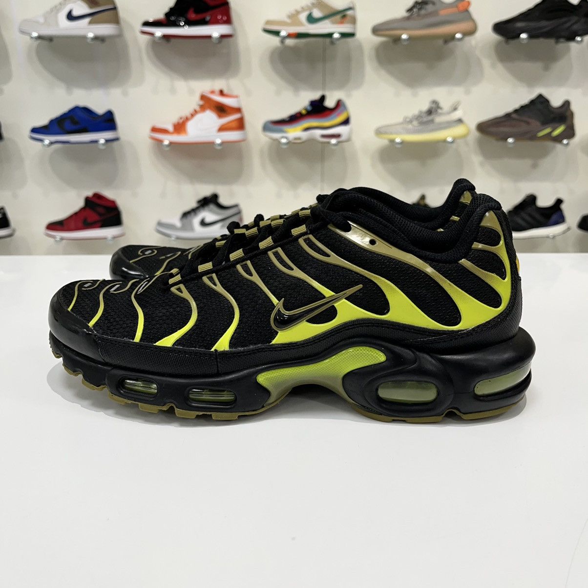 Nike Nike Air Max Plus Pacific Moss Size US 9 / EU 42 - 3 Thumbnail