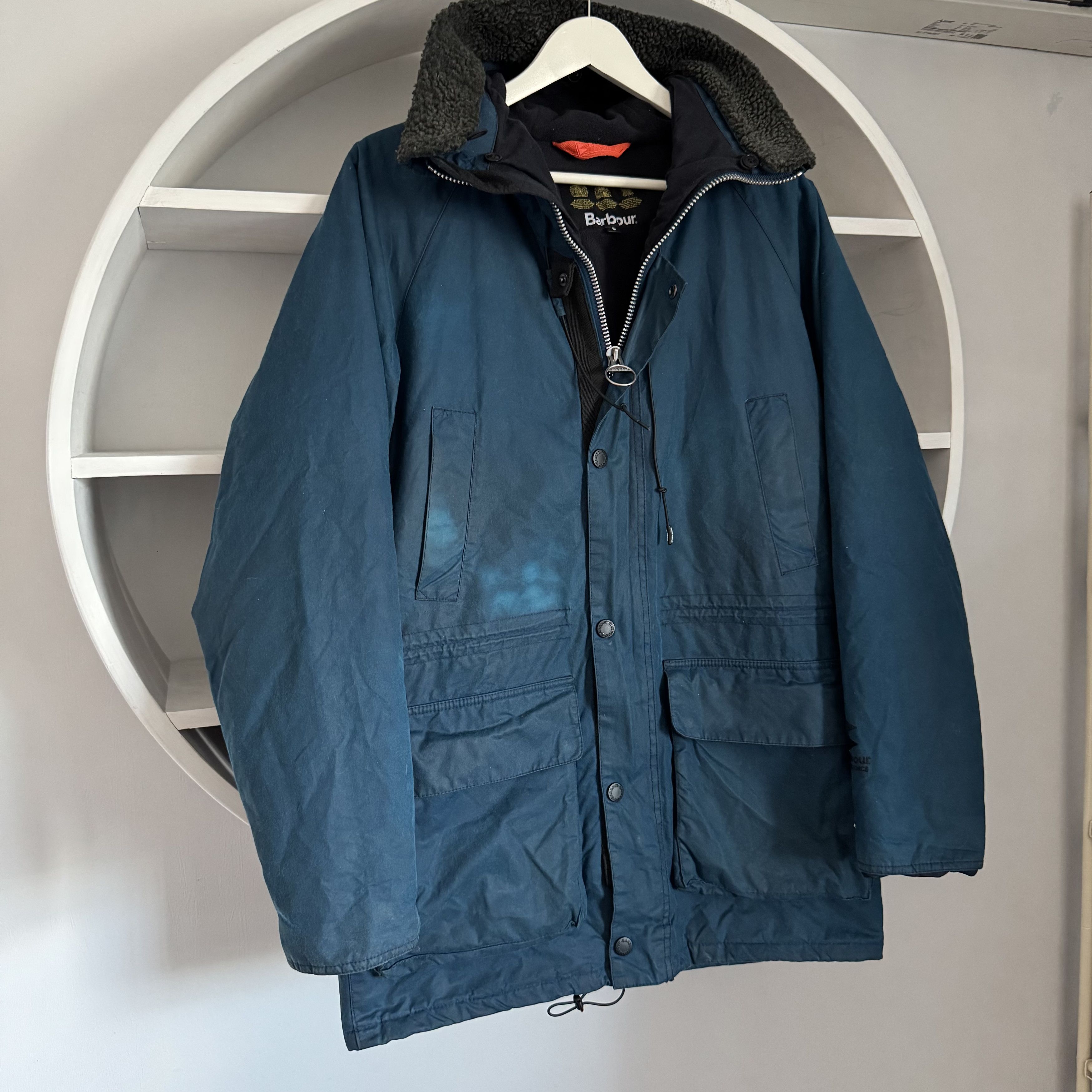 Barbour Men's BARBOUR FENTON Storm System Waxed Blue Warm Jacket S Size US S / EU 44-46 / 1 - 2 Thumbnail