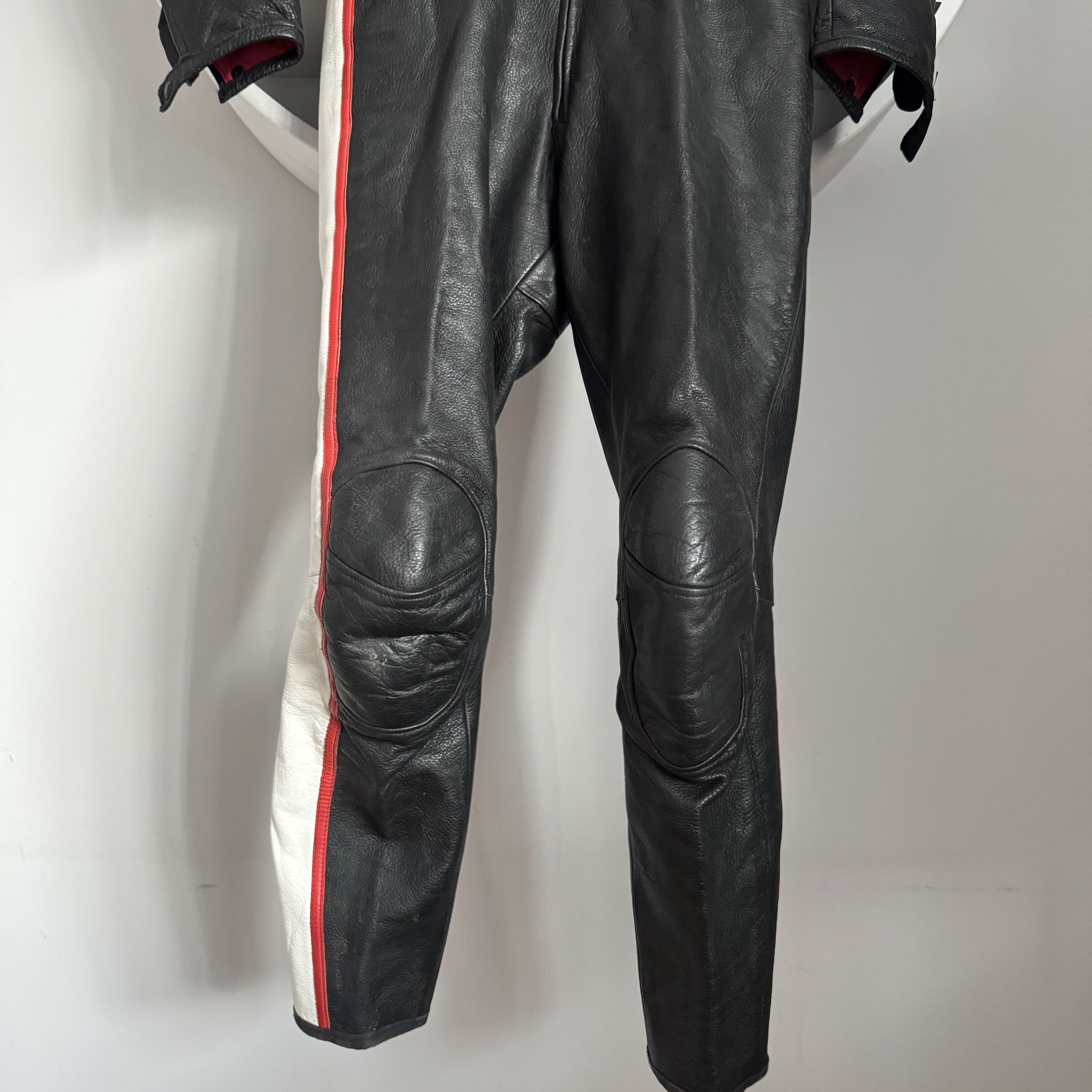 Dainese Vintage DAINESE Moto Suit – Jacket + Pants – Leather Logo Size 46R - 4 Thumbnail