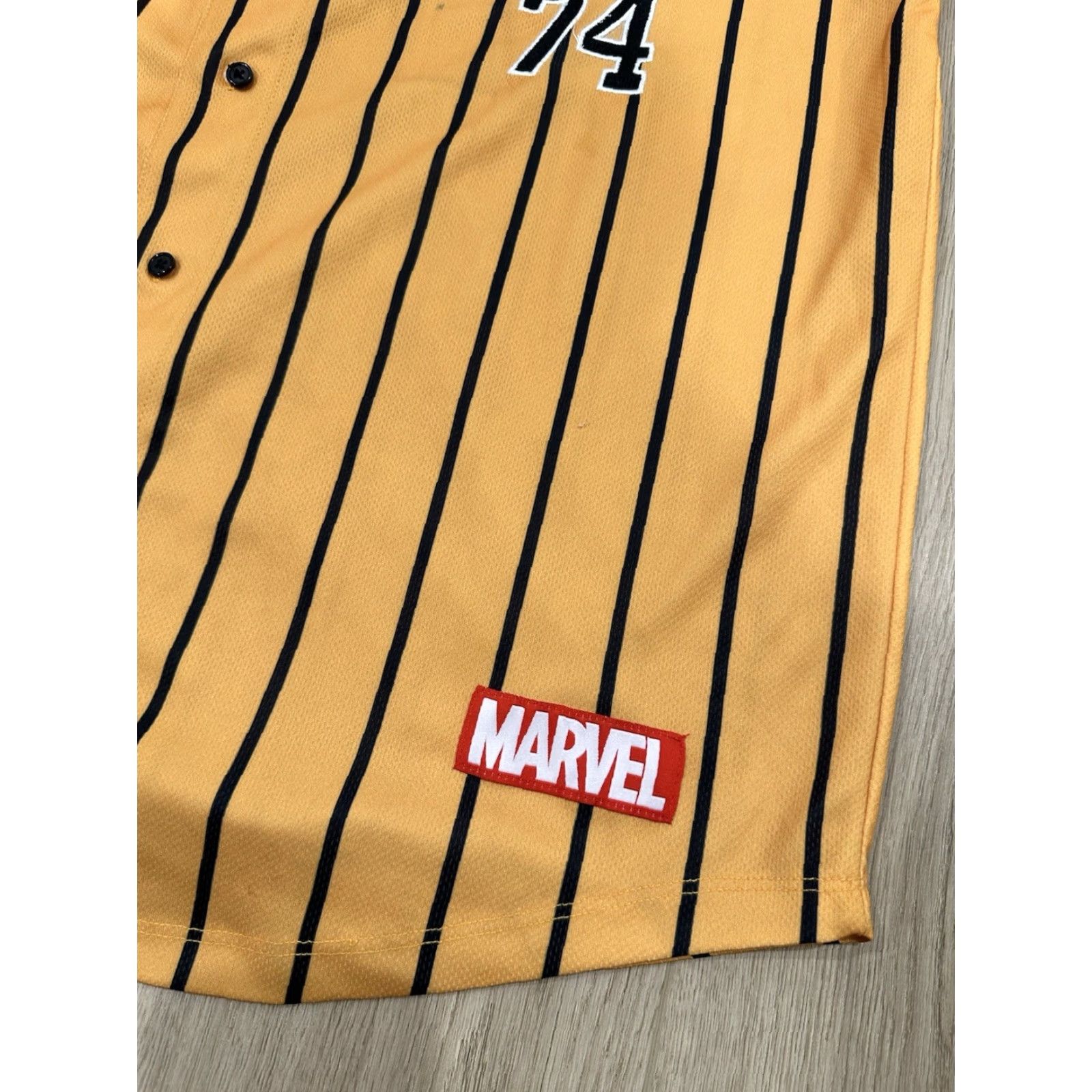 Vintage VINTAGE Marvel Wolverine 74 Howlett Button Up Gold Black Stripe Baseball Jersey Men XL Shirt Mens Gold Stripe Size US XL / EU 56 / 4 - 4 Thumbnail