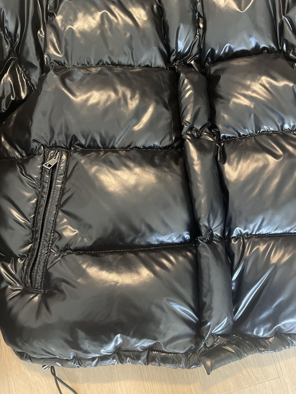 Moncler Moncler maya bomber Size US L / EU 52-54 / 3 - 9 Thumbnail
