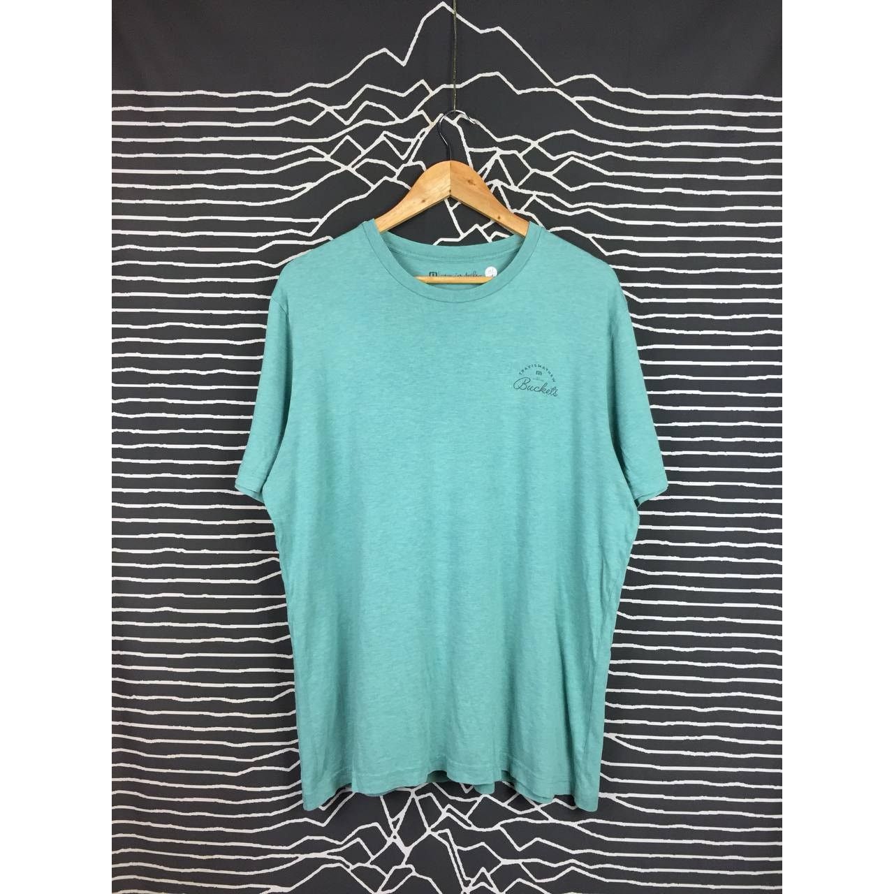 TravisMathew × Vintage Travis Mathew Golf Apparel Buckets Beer Outdoor Tee Size L Size US L / EU 52-54 / 3 - 4 Thumbnail