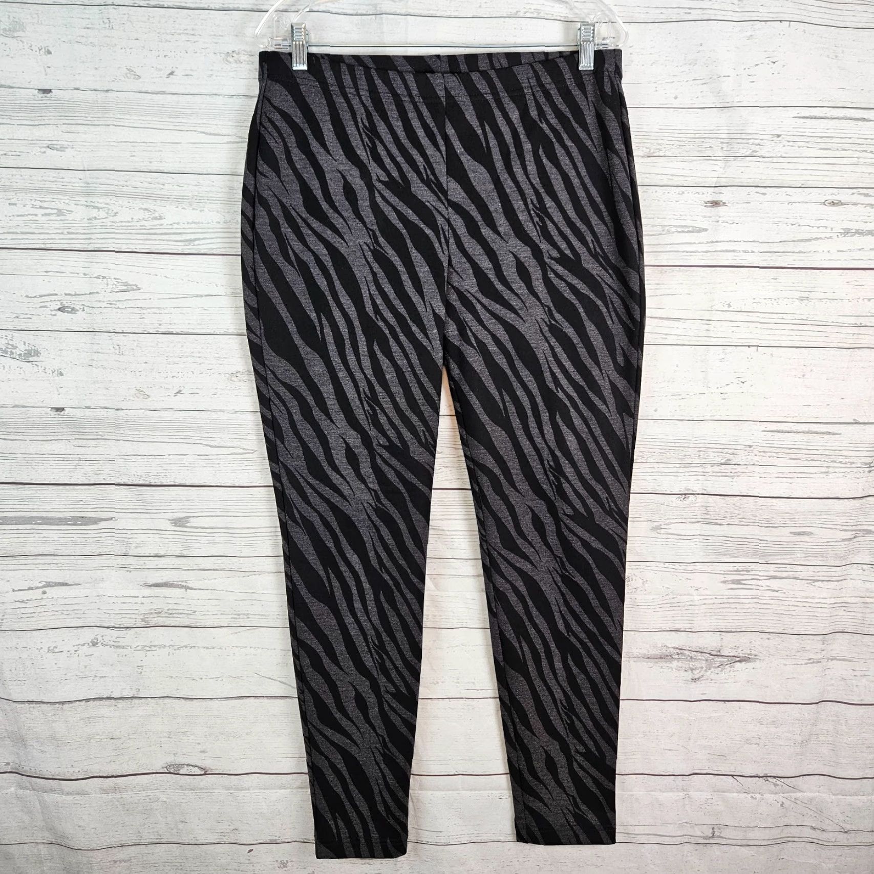Vintage Chicos Fabulously Slimming Leggings Sz Large Black Gray Animal Print Womens Size 36" / US 14 / IT 50 - 2 Thumbnail