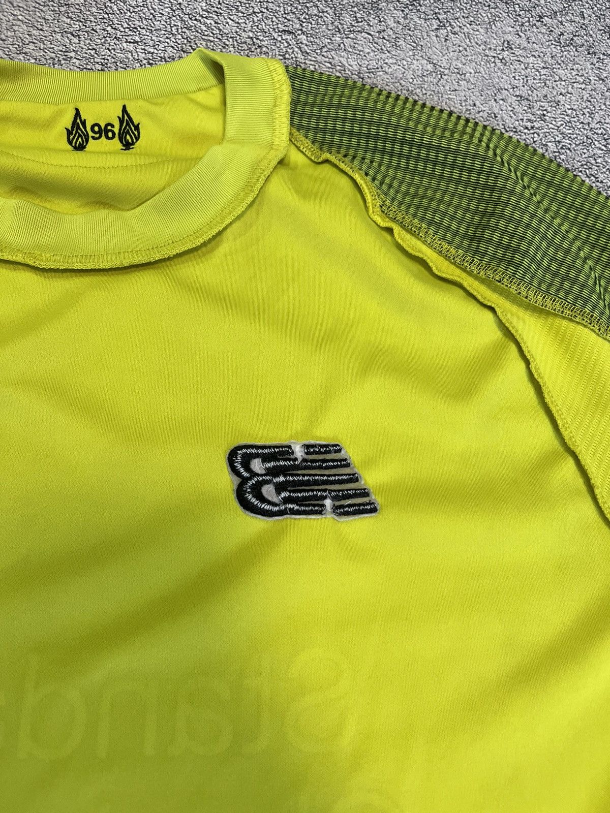 New Balance New Balance FC Liverpool Jersey Long Sleeve Soccer Football Size US M / EU 48-50 / 2 - 11 Thumbnail
