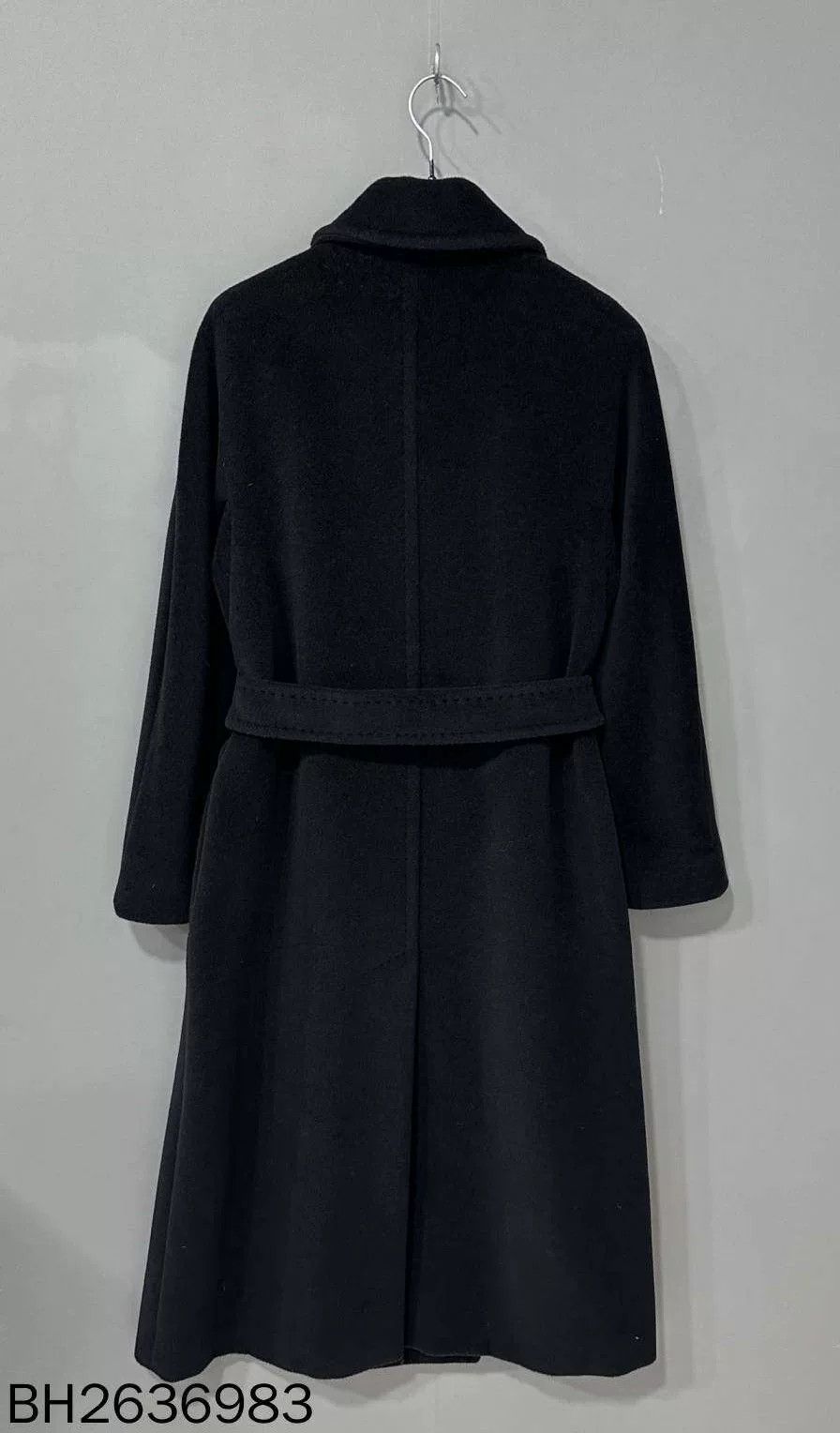 Max Mara black wool coat from MaxMara Size US S / EU 44-46 / 1 - 1 Thumbnail