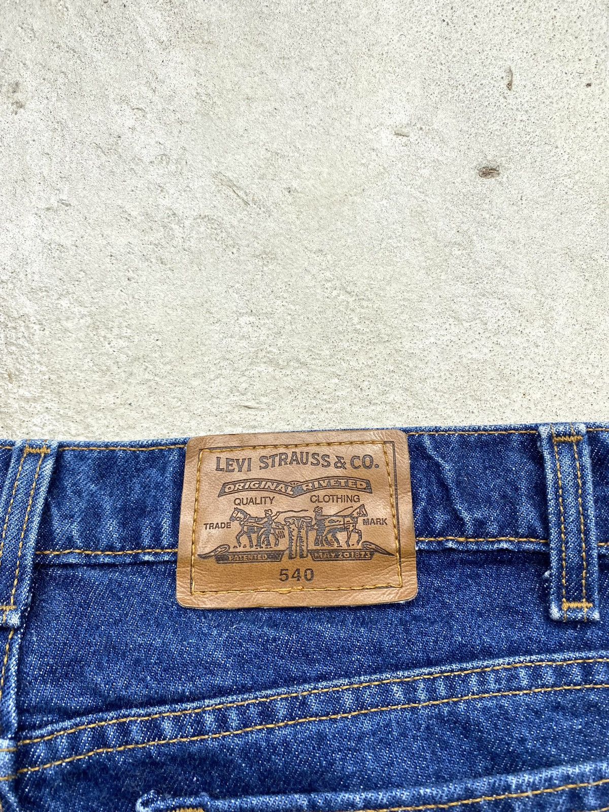 Levi's 90’s Vintage Levi’s 540 Denim Pants Navy Y2K Hype Size US 34 / EU 50 - 16 Thumbnail