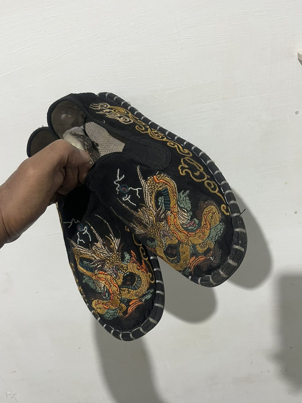 Japanese Brand Mens Chic Vintage Chinese Embroidered Stitching Slip On Size US 9 / EU 42 - 7 Thumbnail
