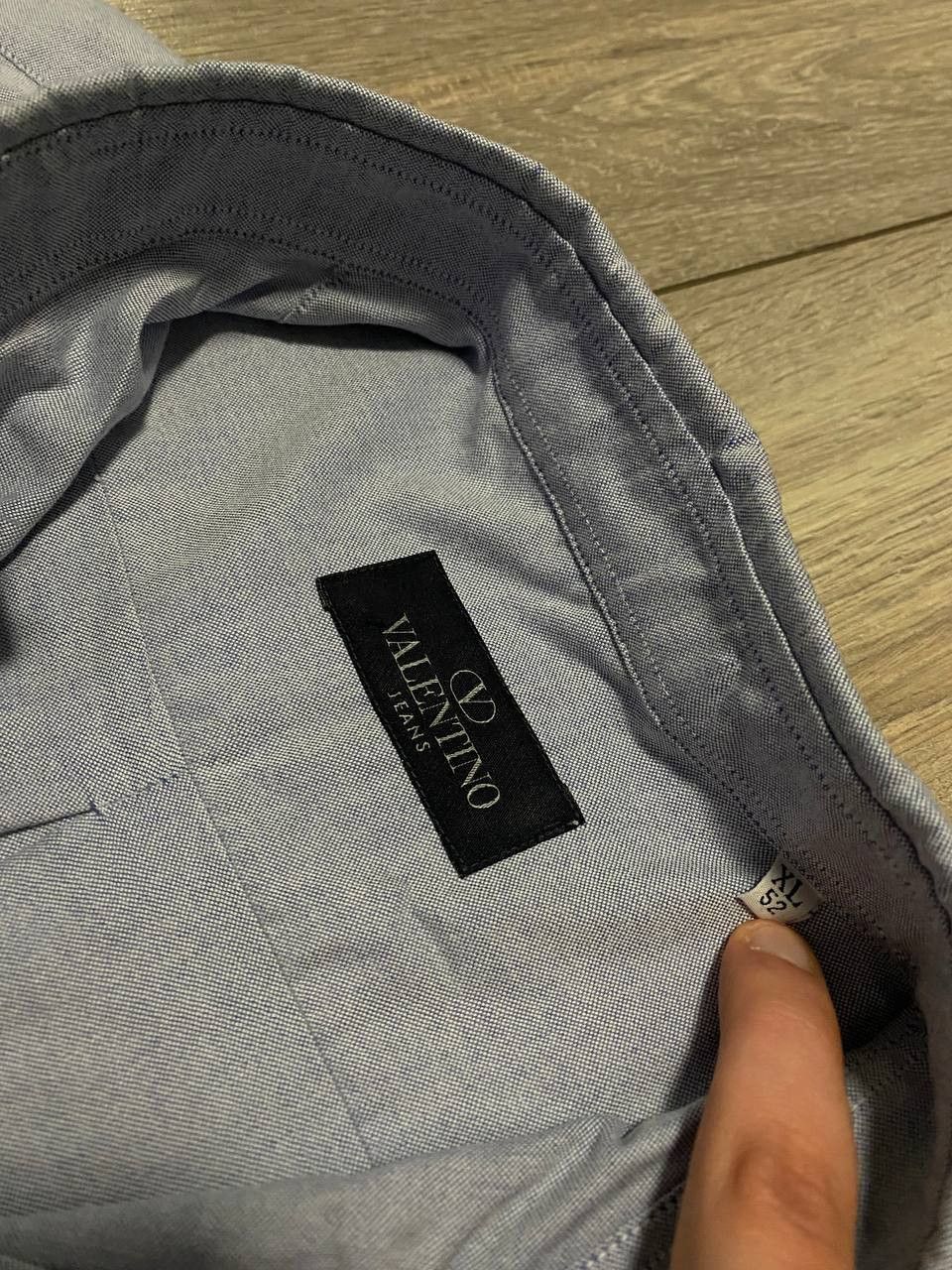 Valentino Vintage Valentino Jeans Shirts Blue Italy Size: XL 52 Size US XL / EU 56 / 4 - 3 Thumbnail