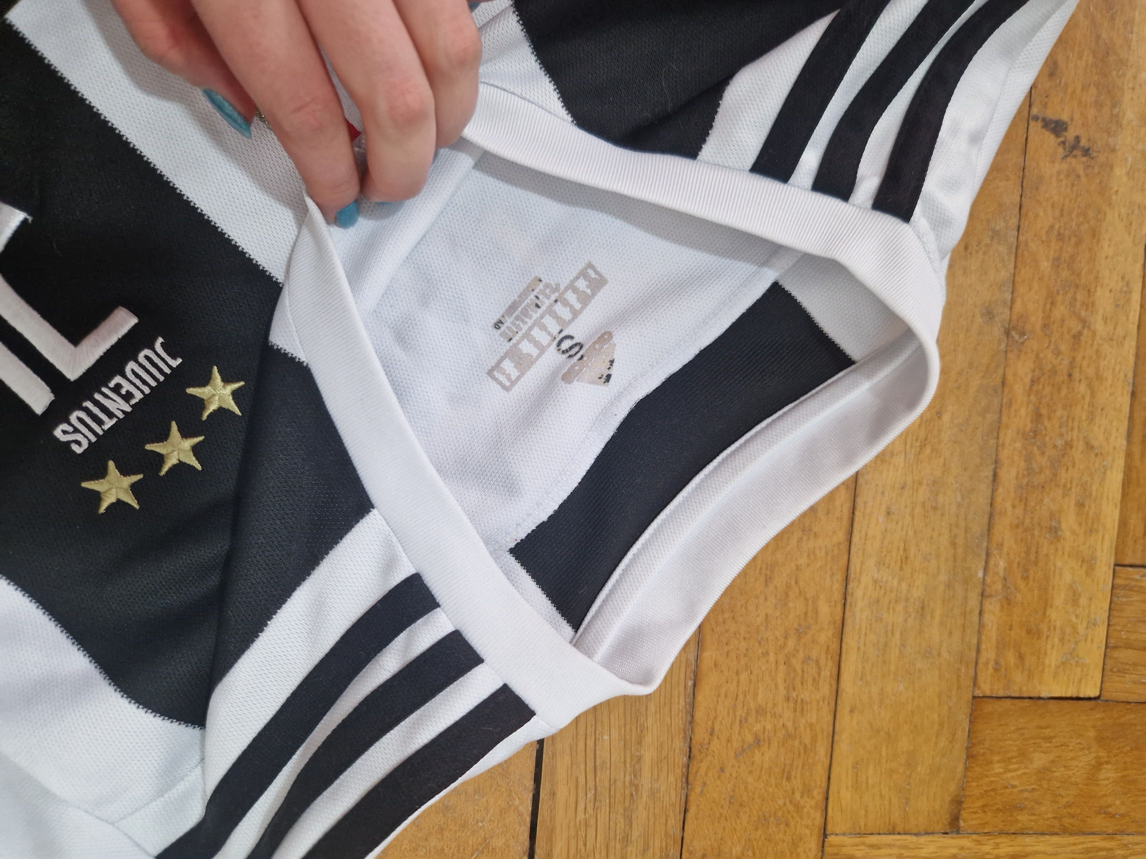 Adidas Cristiano Ronaldo Juventus 2018/19 Home Champions League tee Size US S / EU 44-46 / 1 - 5 Thumbnail