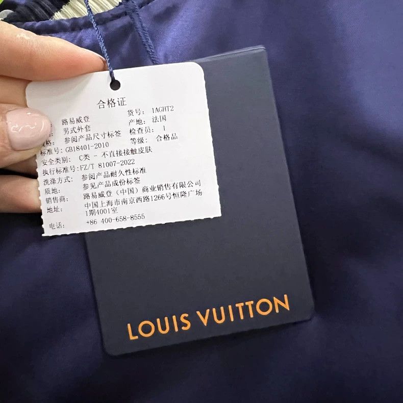 Louis Vuitton Louis Vuitton Rhinestone monogram single-breasted baseball Size US L / EU 52-54 / 3 - 7 Thumbnail