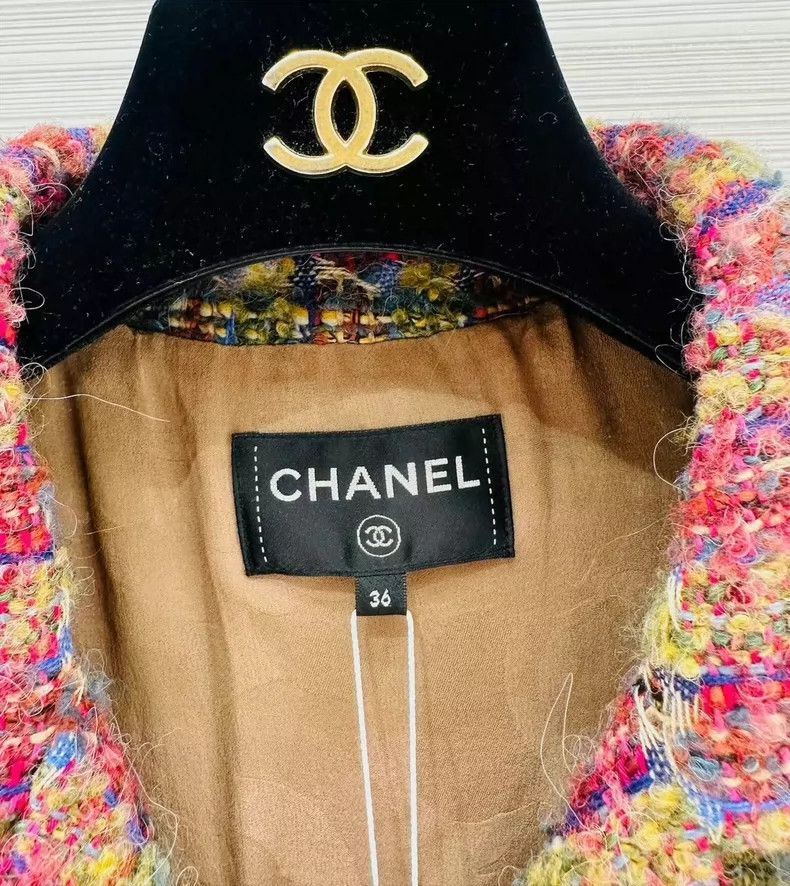 Chanel Chanel 22K tweed shirt jacket Size XS / US 0-2 / IT 36-38 - 3 Thumbnail
