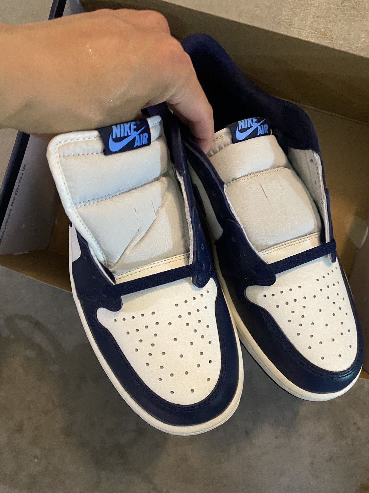 Jordan Brand Jordan 1 Low Obsidian Size US 10.5 / EU 43-44 - 5 Thumbnail