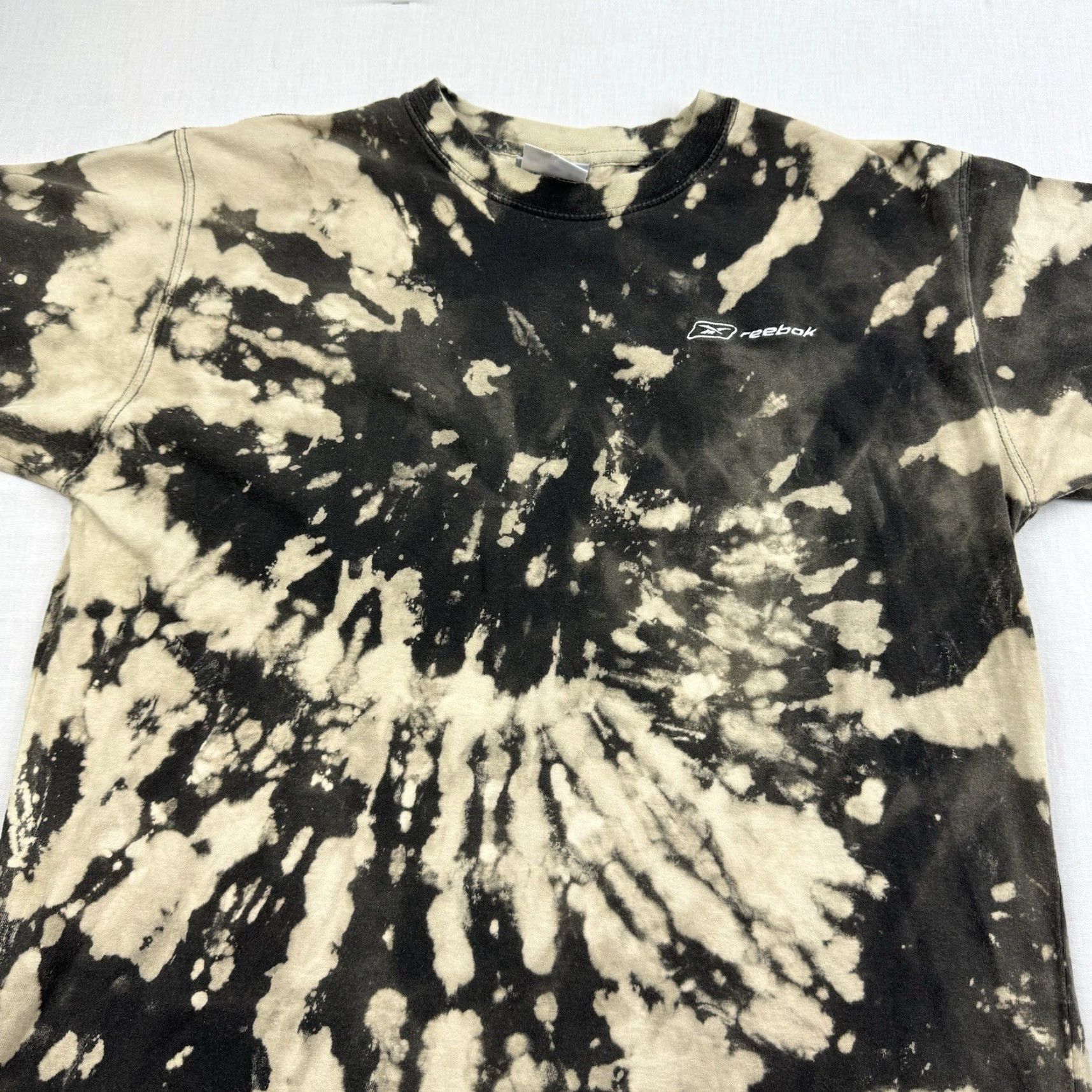 Reebok VINTAGE Reebok T Shirt Adult XL Black Bleach Dyed Logo Grunge Y2K Short Sleeve Crew Neck Mens XL Bleach Dye 90s Theme Size US XL / EU 56 / 4 - 2 Thumbnail