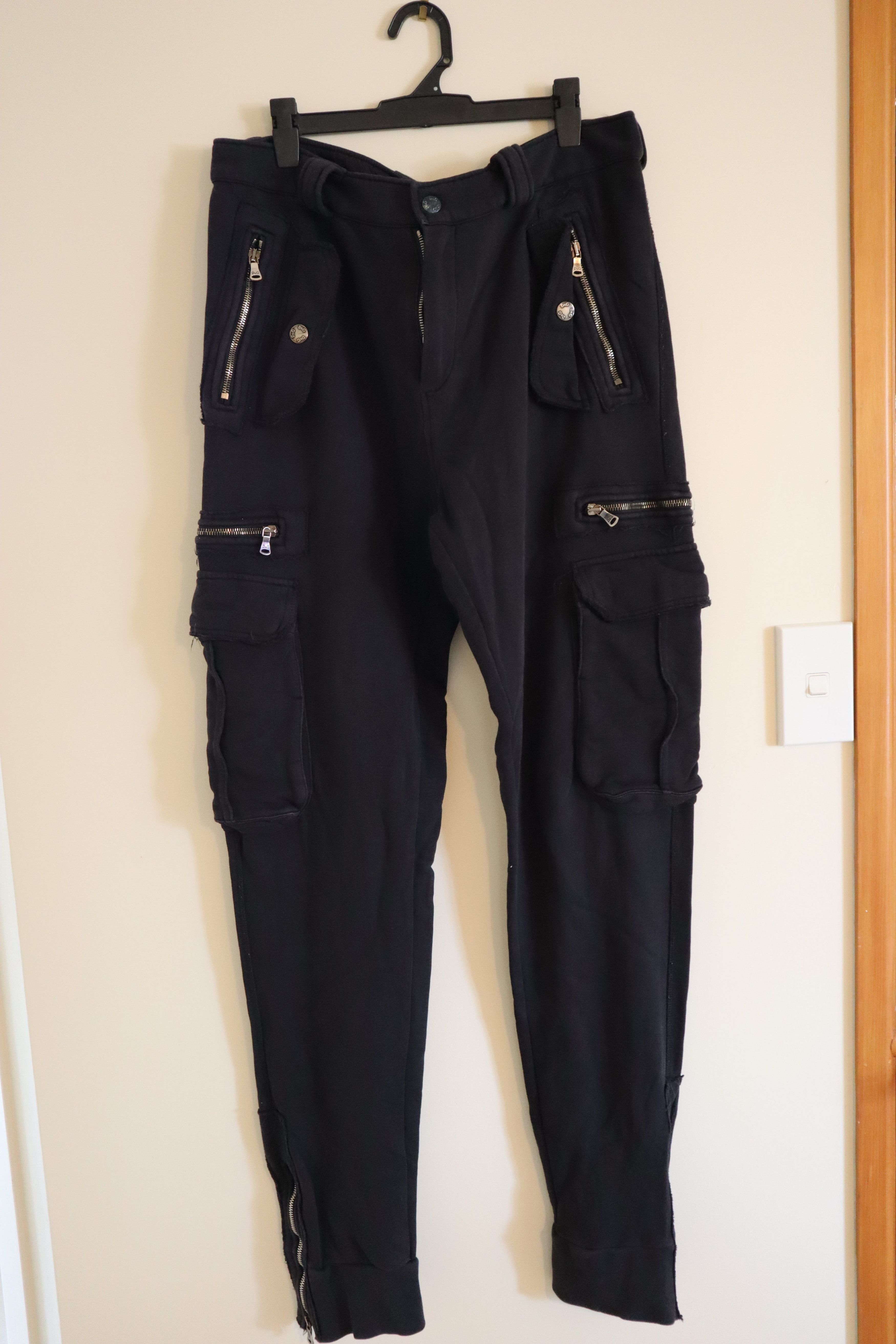 Dolce & Gabbana Dolce & Gabbana Vintage Joggers Size US 34 / EU 50 - 1 Thumbnail