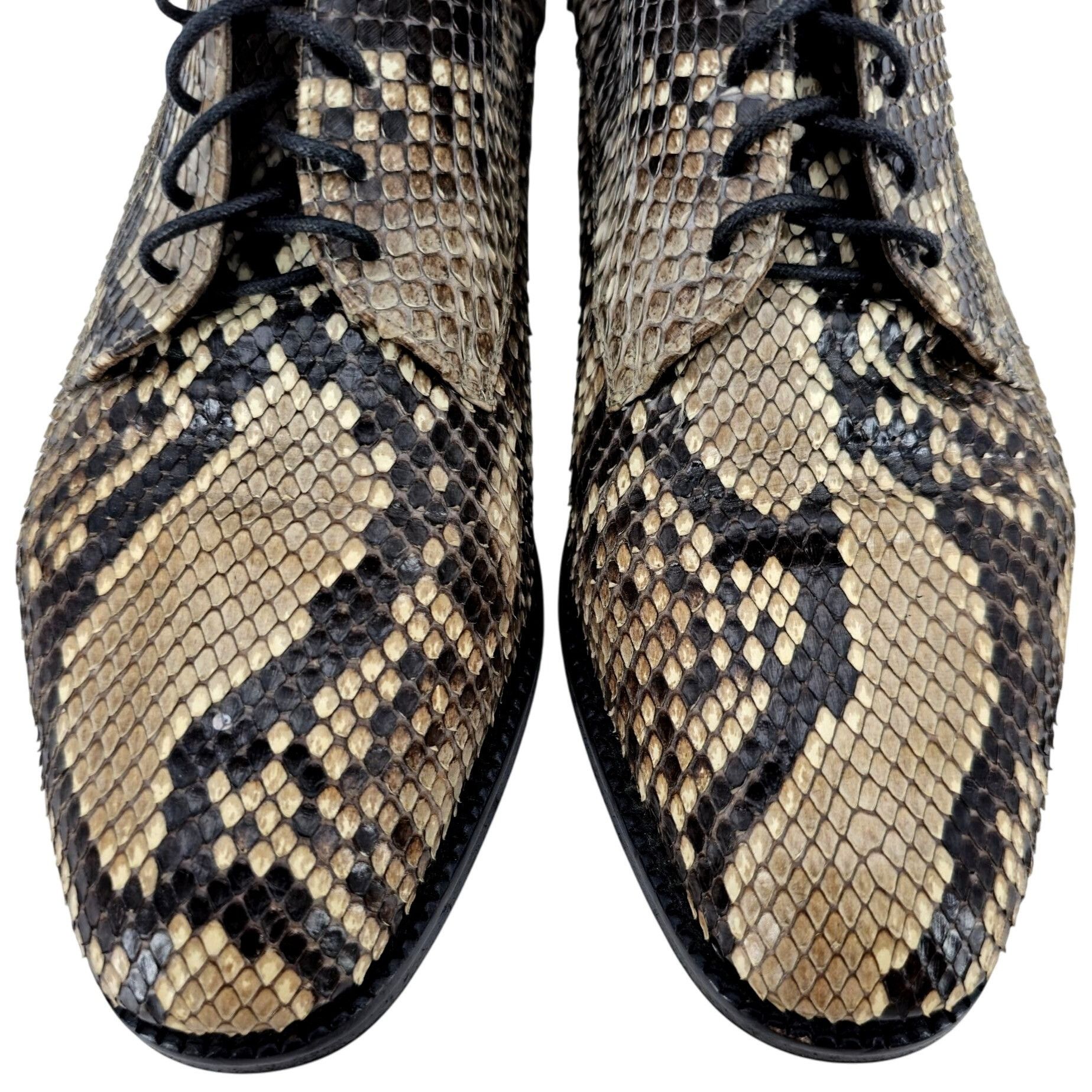 Carel Paris Carel Paris Italy Exotic Snakeskin Leather Ankle Chukka Boot Size US 6.5 / IT 36.5 - 4 Thumbnail