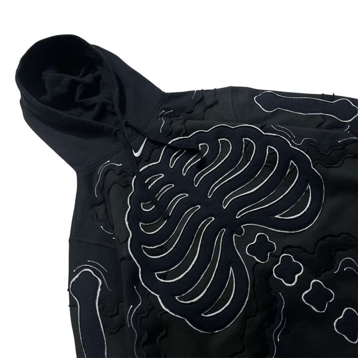 Nike Reworked Nike hoodie skeleton Size US M / EU 48-50 / 2 - 3 Thumbnail