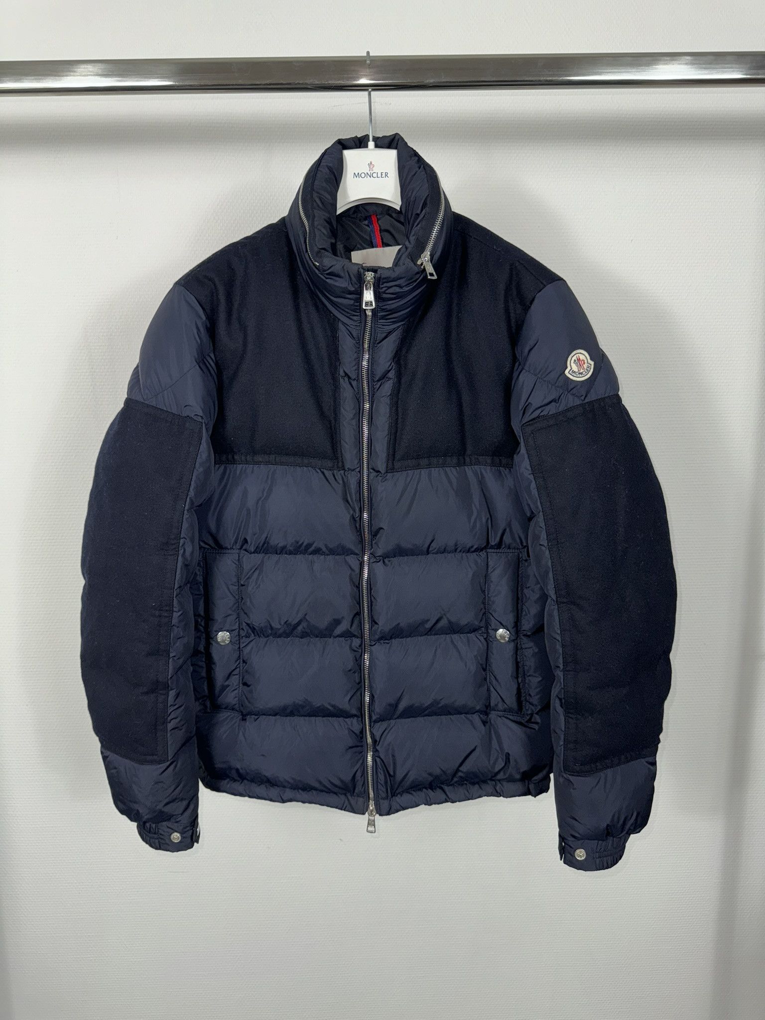 Moncler size 3 in eu 2025
