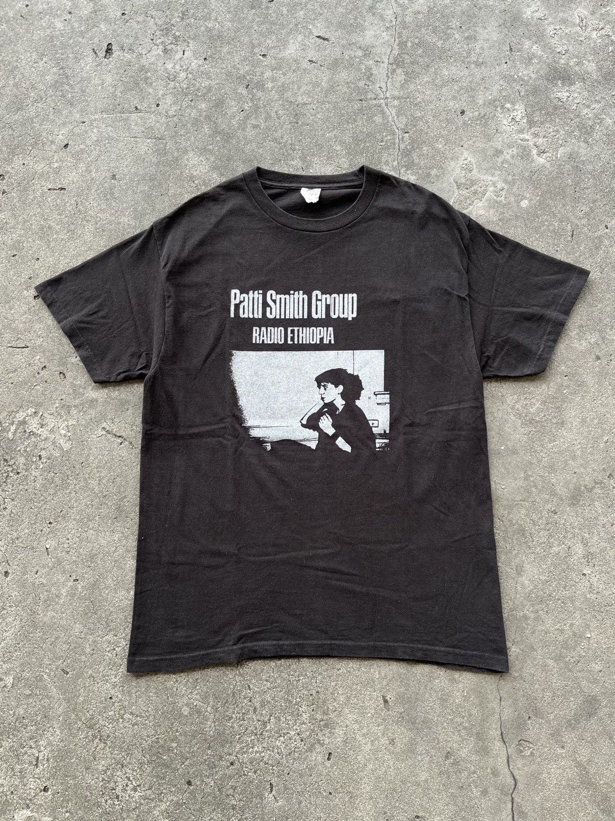 Band Tees Vintage Patti Smith Tee Size US L / EU 52-54 / 3 - 3 Thumbnail