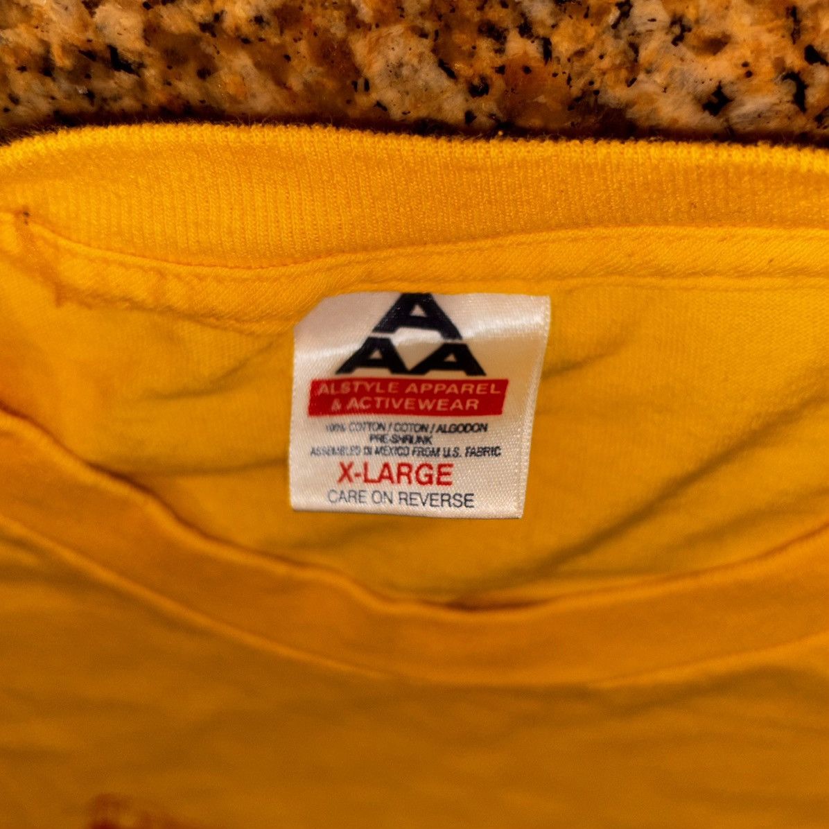 Coachella Vintage 2001 Coachella Festival Tee – XL – Alstyle Size US XL / EU 56 / 4 - 4 Thumbnail