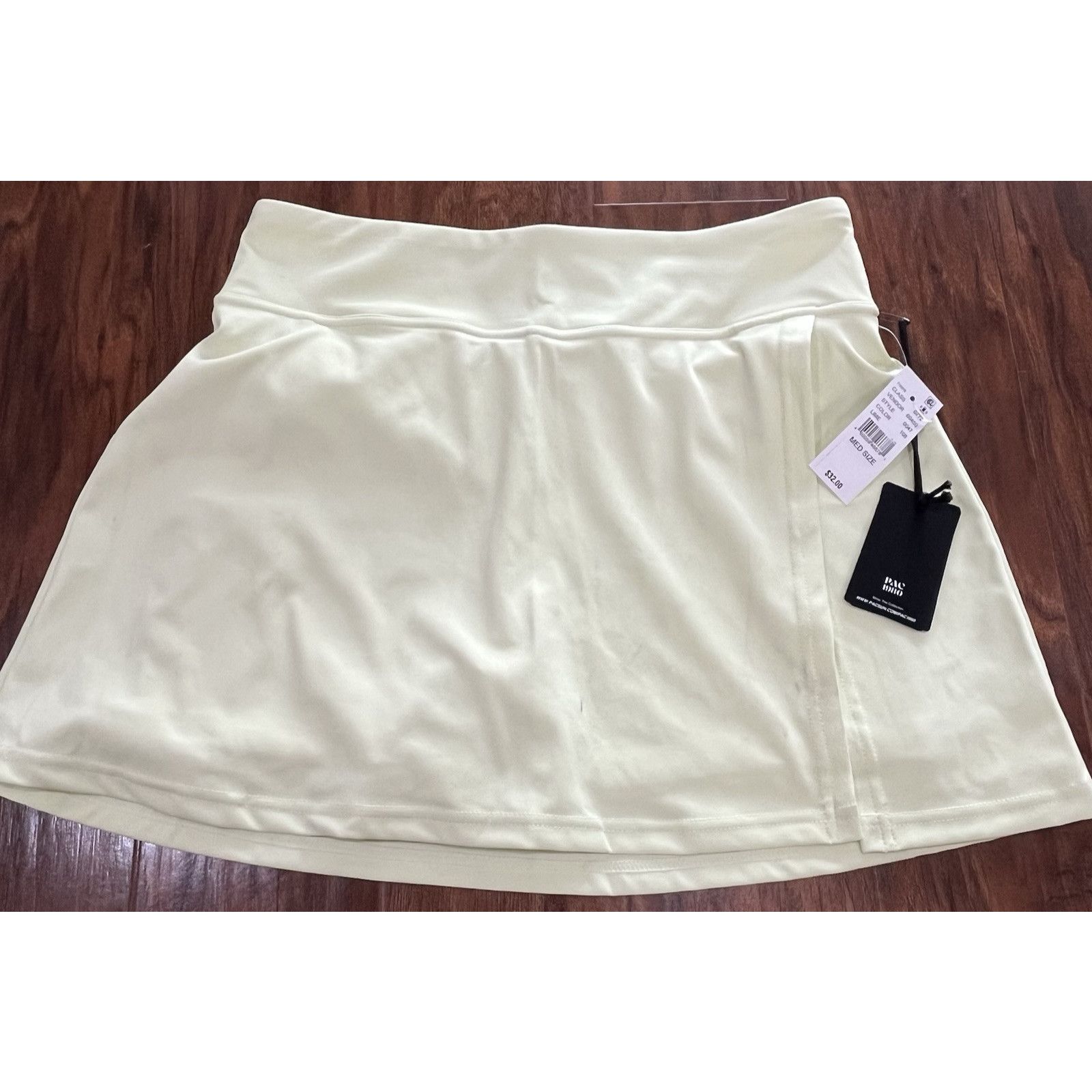 Pacsun PAC 1980 PAC WHISPER Active Neon Green Wrap Mini Skort Med Size 30" / US 8 / IT 44 - 1 Thumbnail