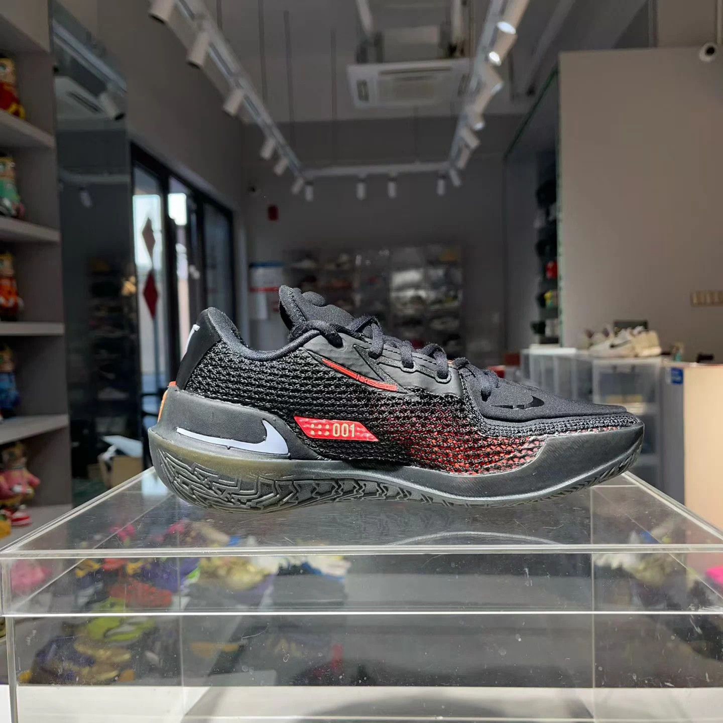 Nike GT Cut 1 Black 40 2x Worn Size US 7 / EU 40 - 5 Thumbnail