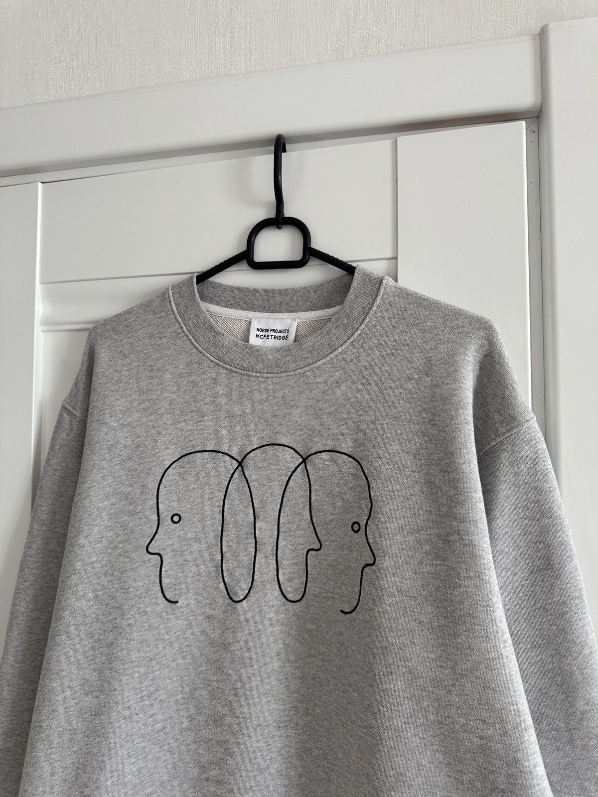 Norse Projects Norse Projects x Geoff McFetridge Faces Crew Sweat in Grey Size US M / EU 48-50 / 2 - 2 Thumbnail
