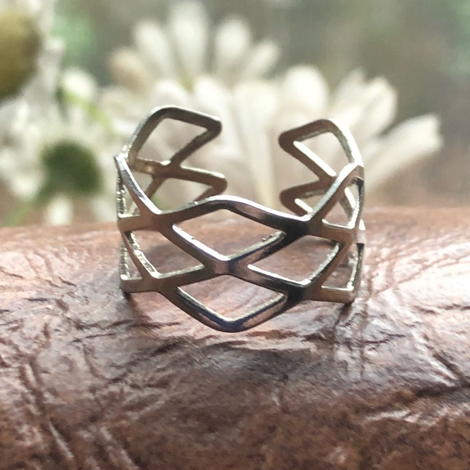Jewelry Silver plated diamond cut out pattern adjustable band ring Size ONE SIZE - 3 Thumbnail