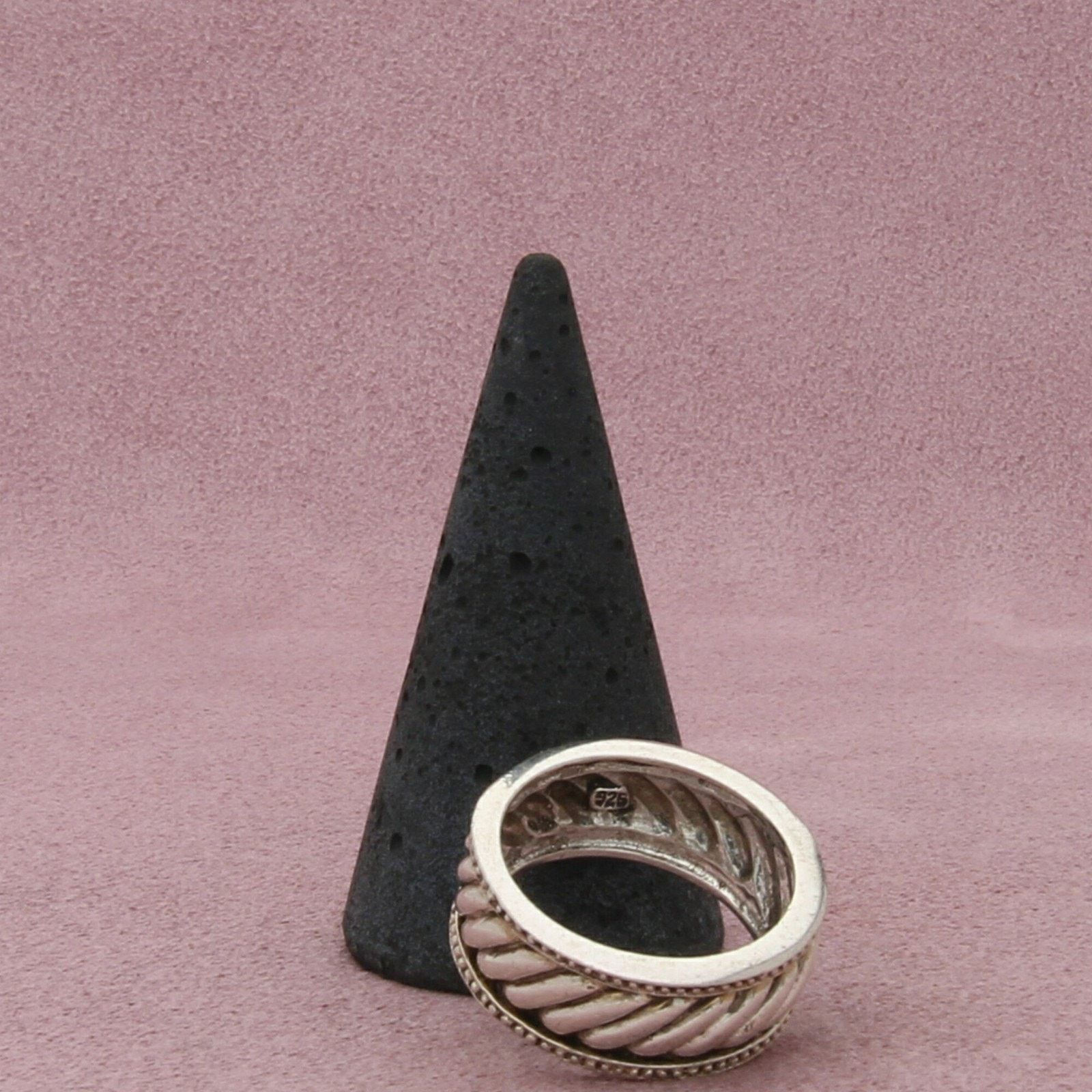 Sterling Silver sterling silver vintage braided cable band ring size 8.5 Size ONE SIZE - 5 Thumbnail