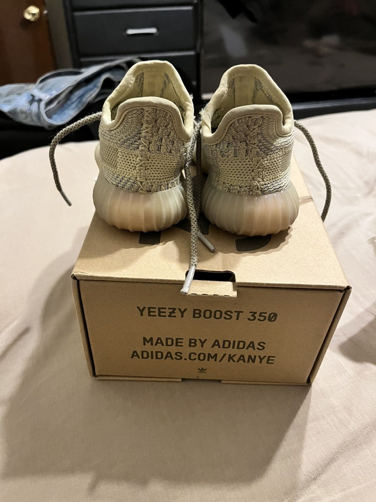 Yeezy Yeezy Size US 6.5 / EU 39-40 - 4 Thumbnail