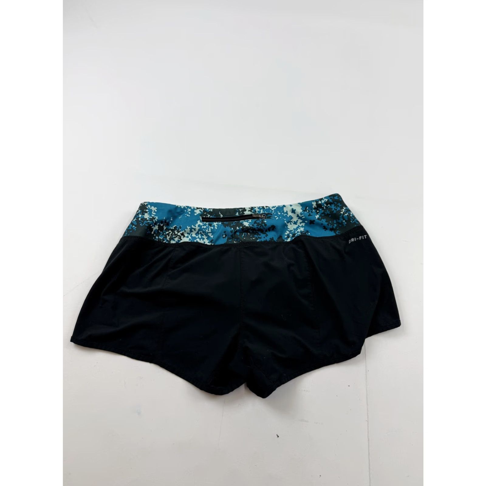 Nike Nike Shorts Womens Small Black Dri-Fit Running Lined 3.5in Camo Waistband Size 28" / US 6 / IT 42 - 5 Thumbnail