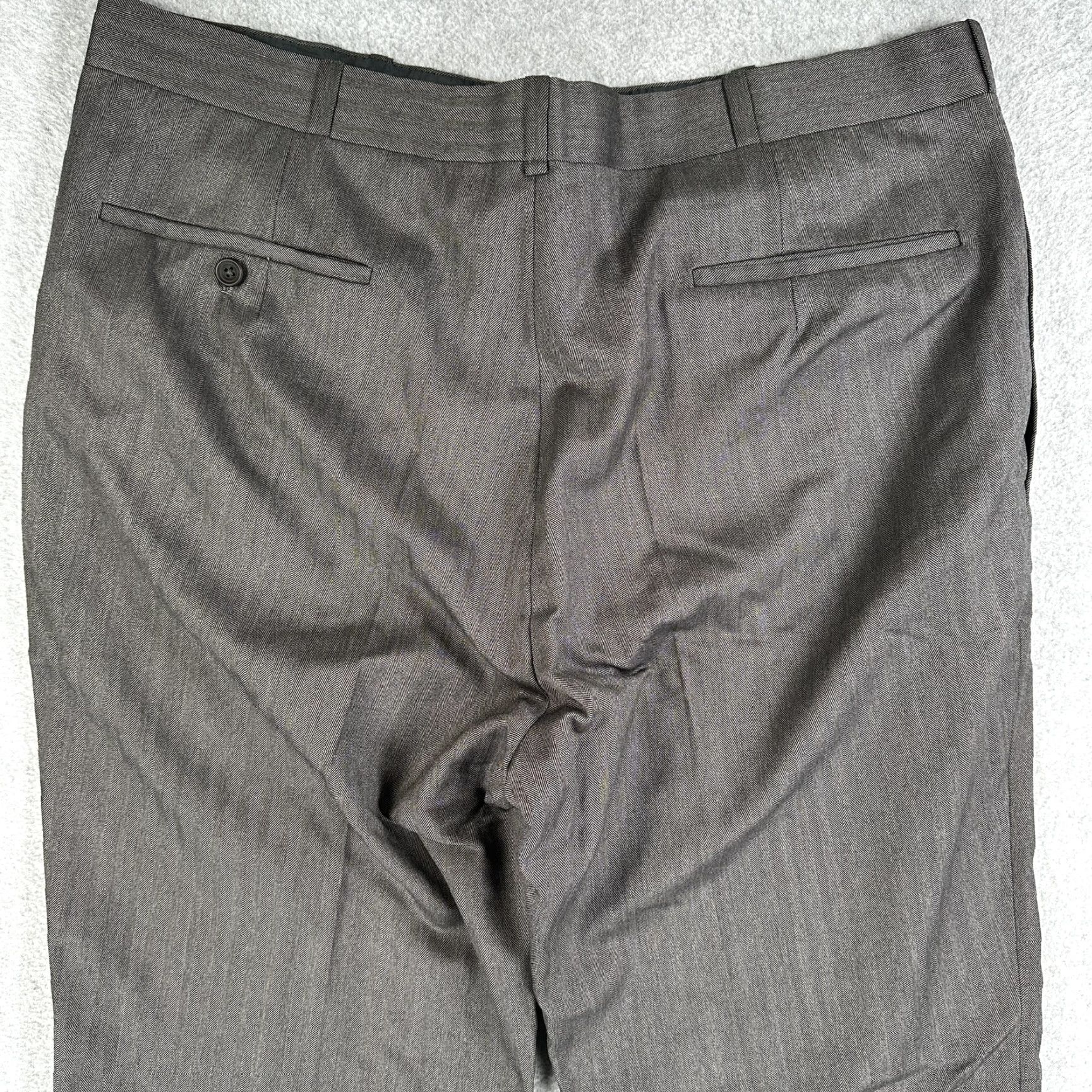 Vintage Norton & Sons Dress Pants Mens 38x29 Gray Herringbone Cuffed Savile Row Dress Pants Mens Regular Gray Herringbone 90s? Size US 38 / EU 54 - 6 Thumbnail