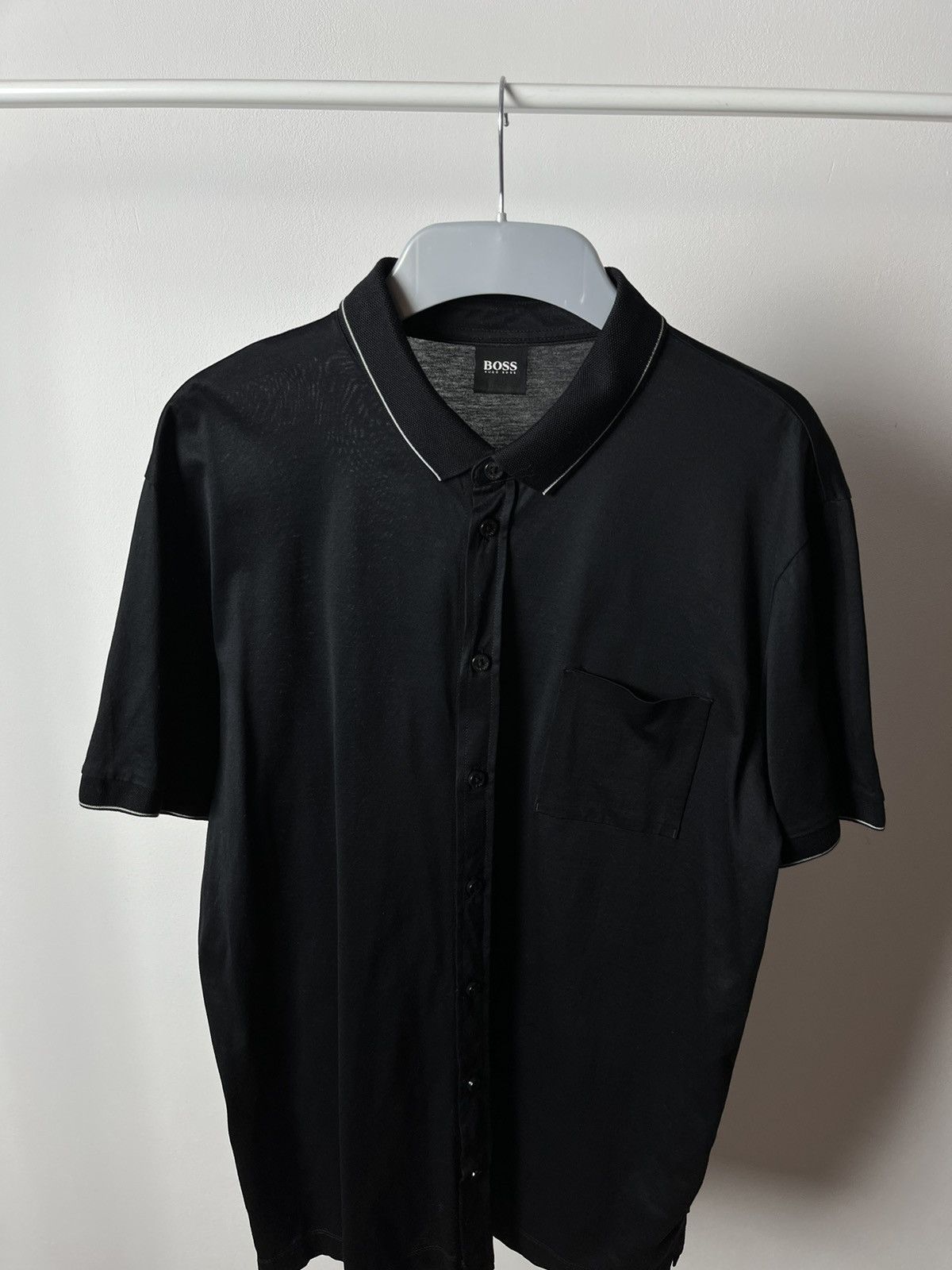Hugo Boss Hugo Boss Men’s classic Button up Polo T Shirt tee Size US L / EU 52-54 / 3 - 3 Thumbnail