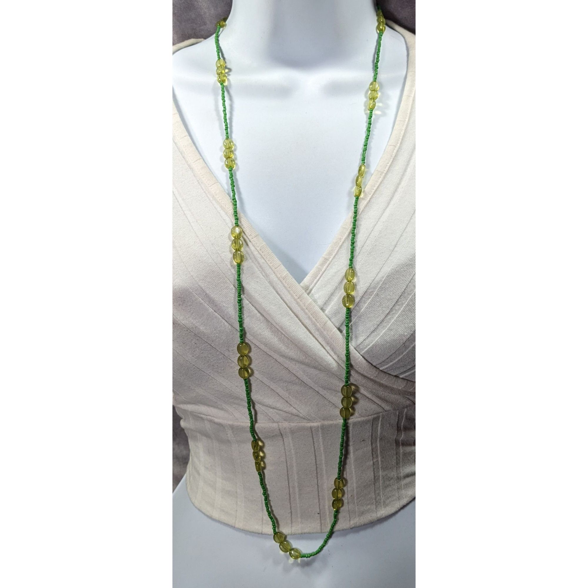 Other Cottagecore Casual Green Glass Beaded Necklace Size ONE SIZE - 5 Thumbnail