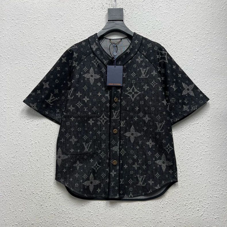 Louis Vuitton louis vuitton short sleeve denim shirt-dmc Size US XS / EU 42 / 0 - 1 Thumbnail