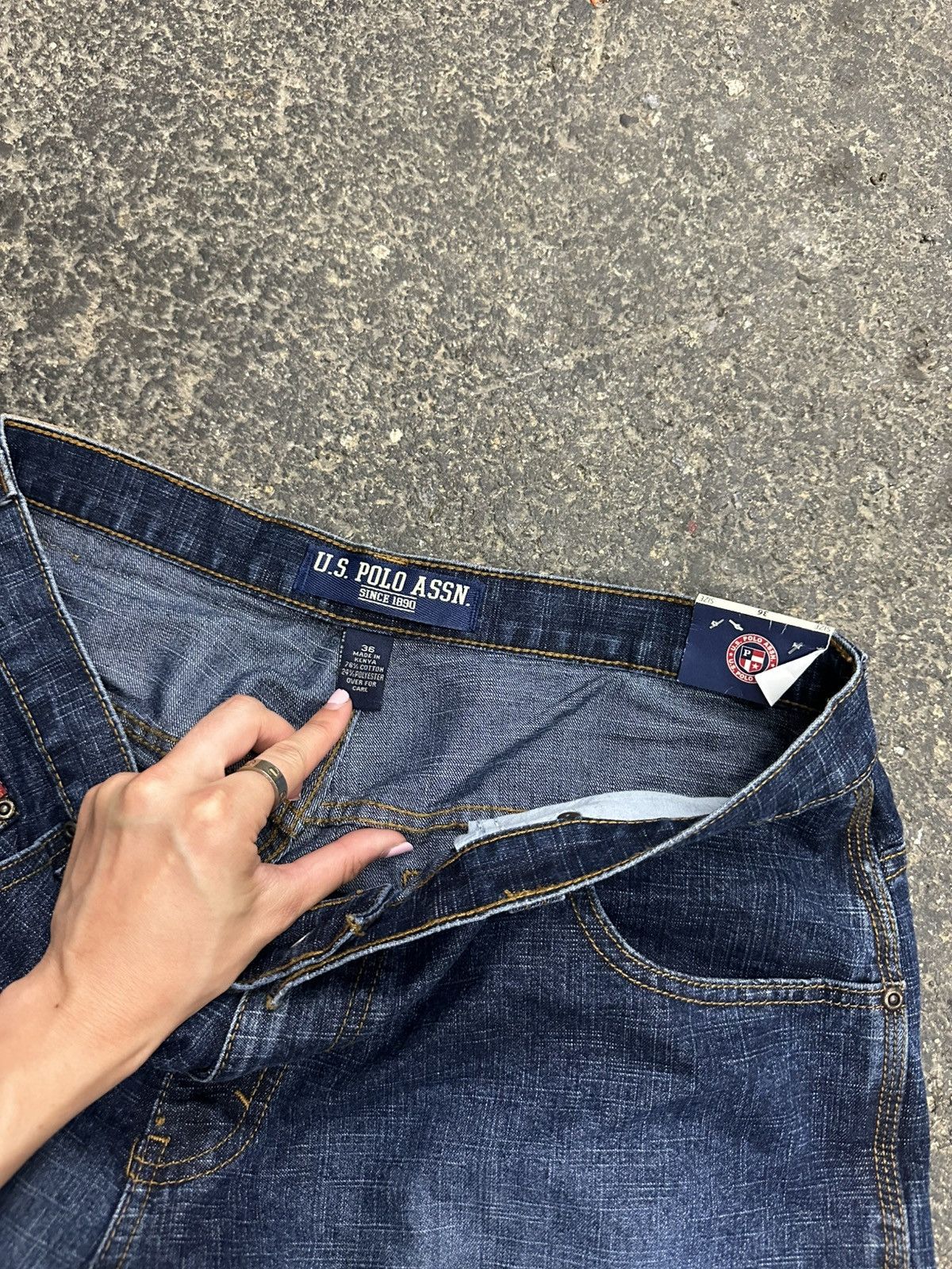 U.S. Polo Assn. Y2K polo cargo jorts Size US 36 / EU 52 - 3 Thumbnail