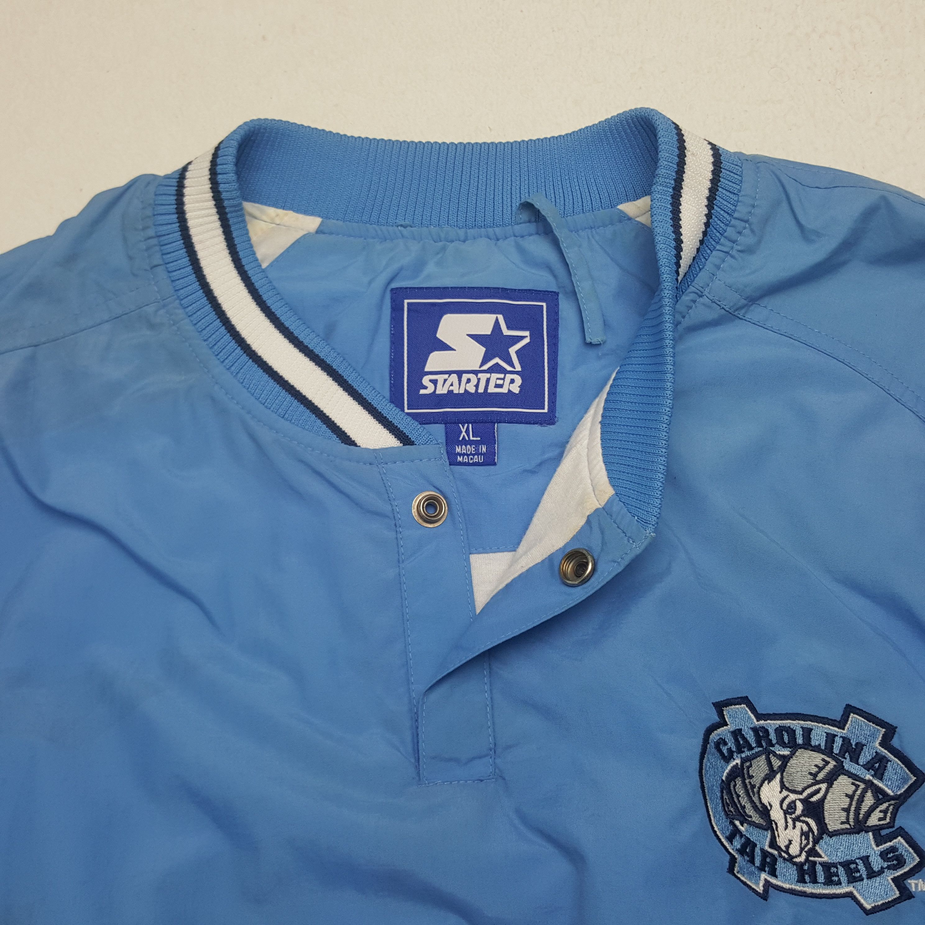 Starter × Vintage Vintage Starter CAROLINA Windbreaker Sweatshirt Size US XL / EU 56 / 4 - 4 Thumbnail