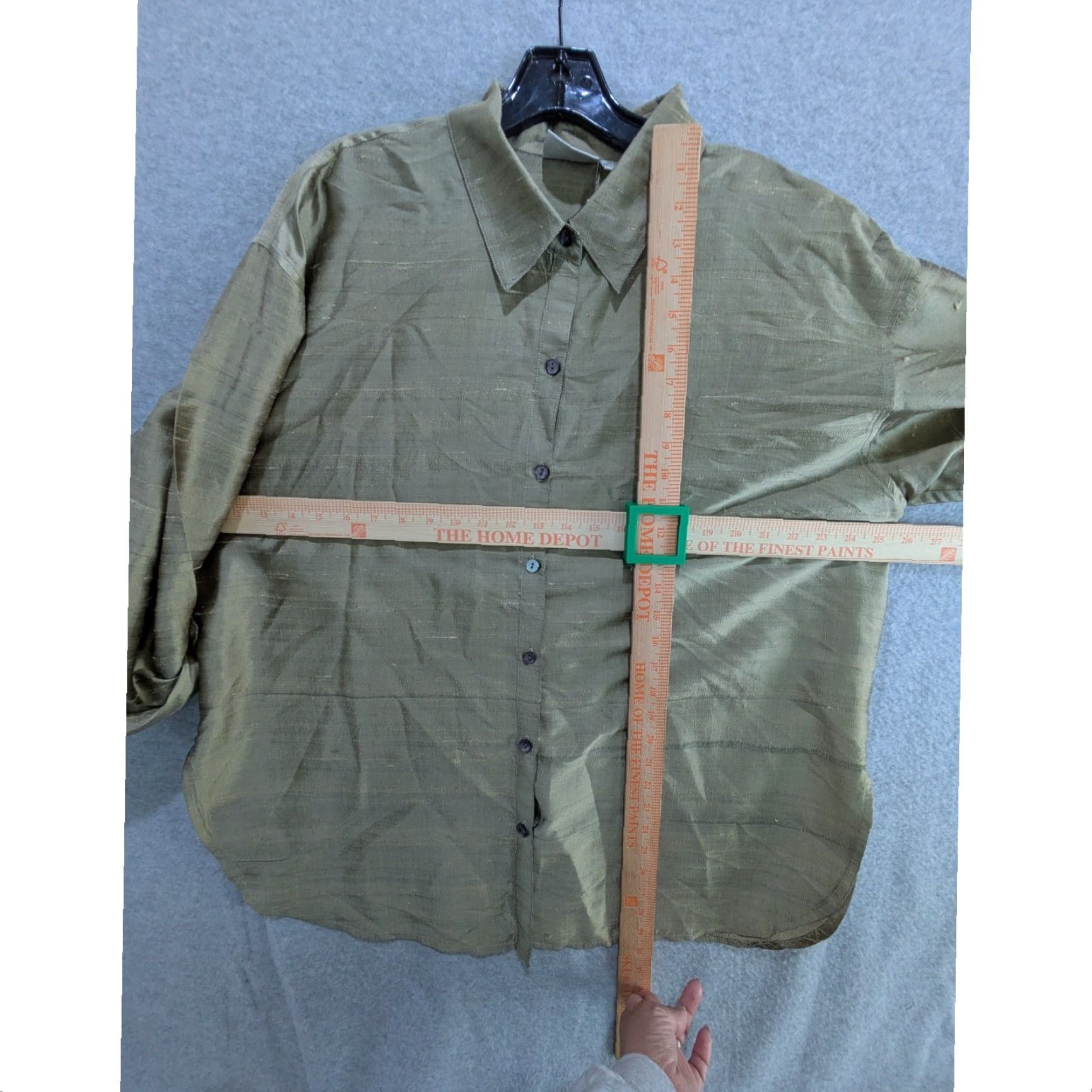 Vintage Chicos Design Shirt Womens 3 100% Silk Roll Tab Oversized Button Up Brown Puff Sleeve V-Neck Long Sleeve Blouse Solid Knit Formal Womens Size XS / US 0-2 / IT 36-38 - 3 Thumbnail